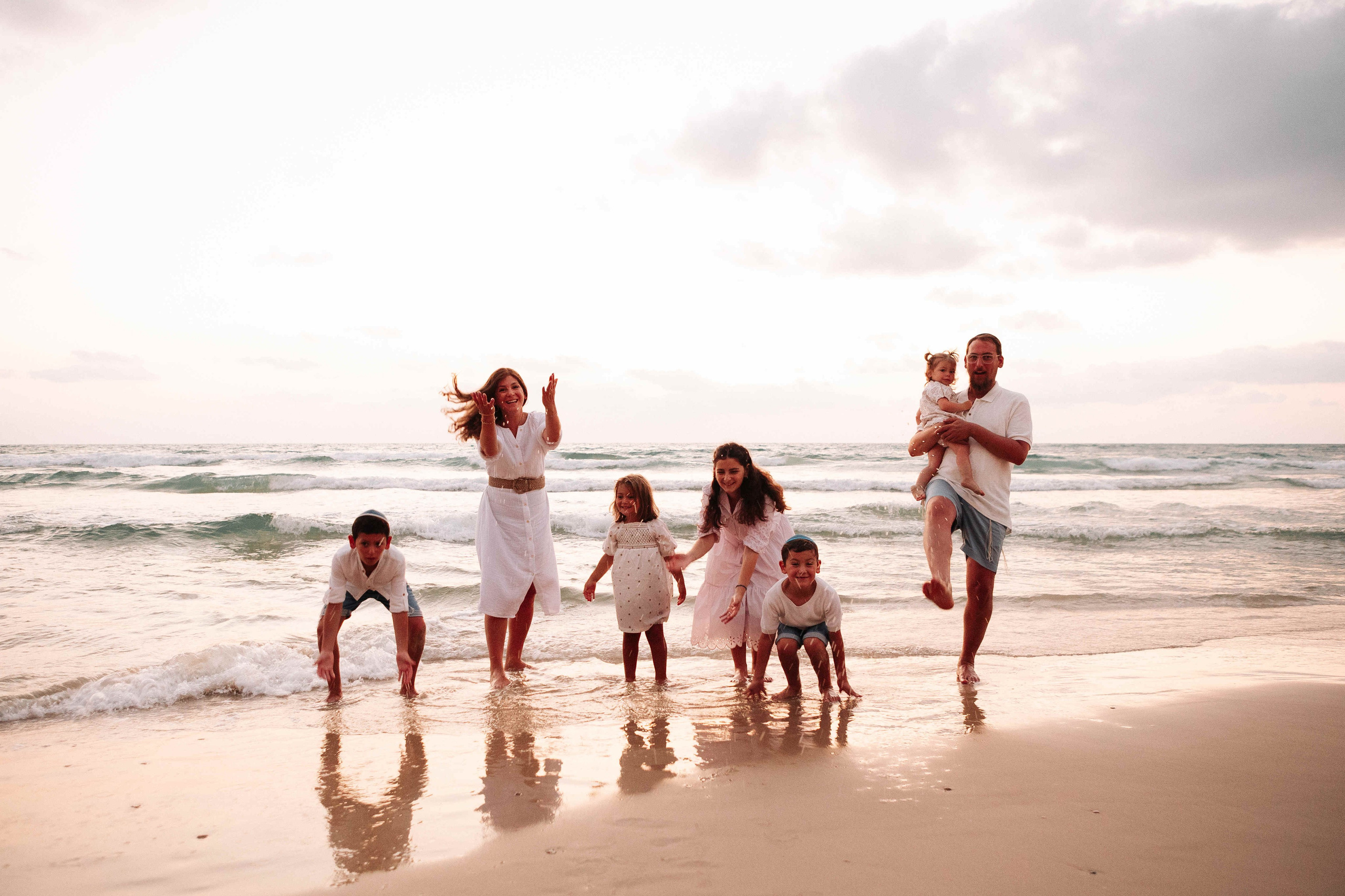 SEA PHOTOSESSION IN NETANYA. Https://shi-photo.com/