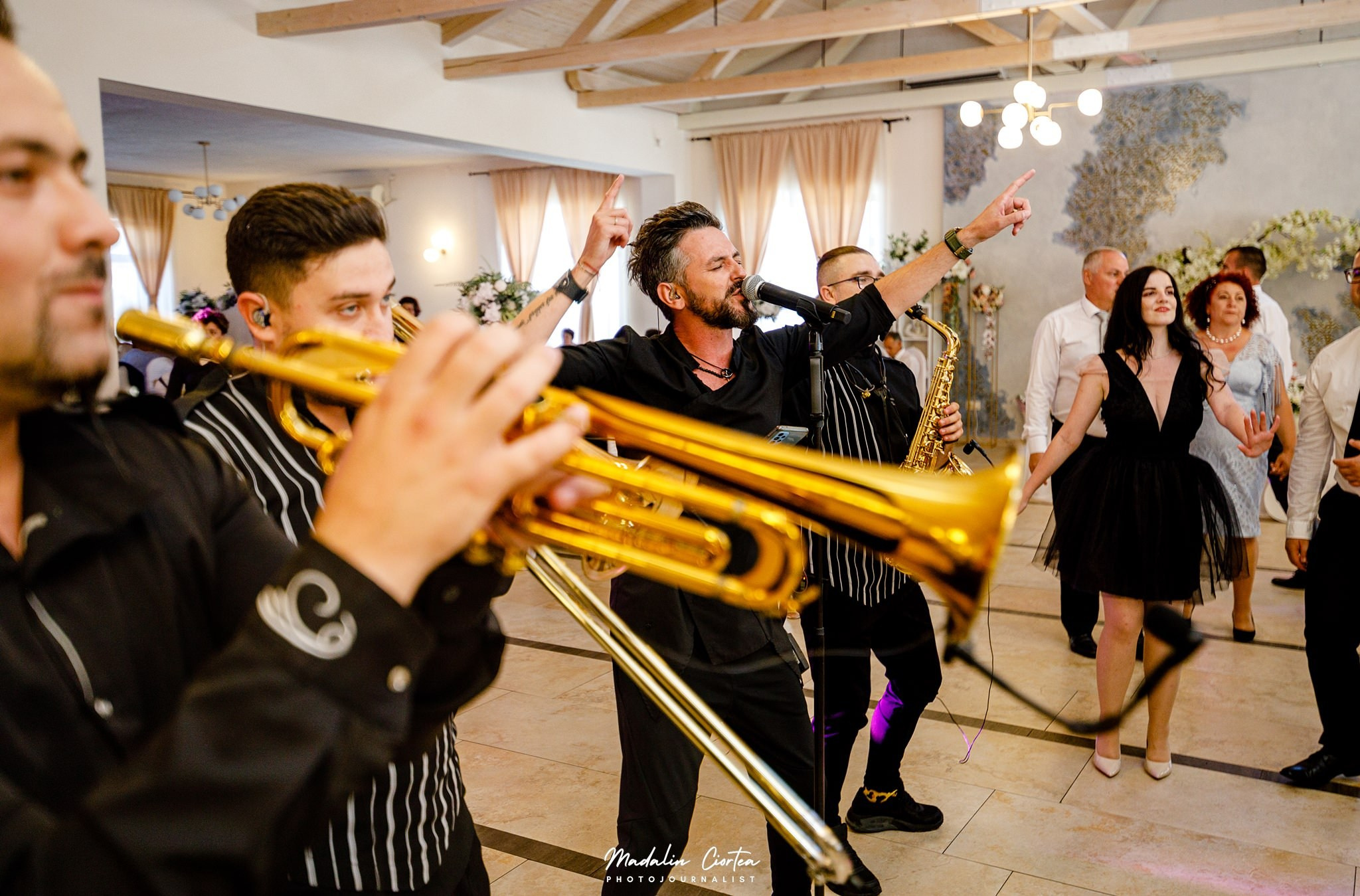 Nuntă Ana Maria și Bogdan - Alba Iulia | Noblesse Events. Mădălin Ciortea - fotograf de nuntă și de familie | Dream Art Events