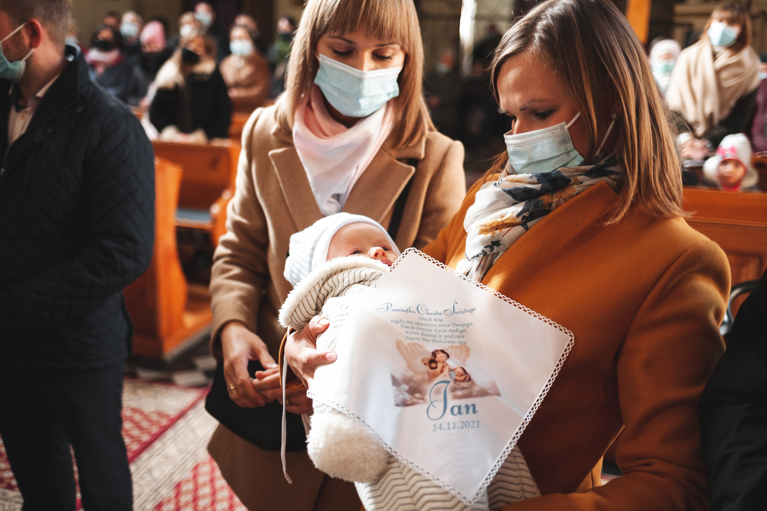 Chrzest dziecięcy Kościół Piotrowice | Fotograf we Wroclawiu. Dimitri Ilkov Photography — Capturing Life’s Moments in Edmonton, Cana