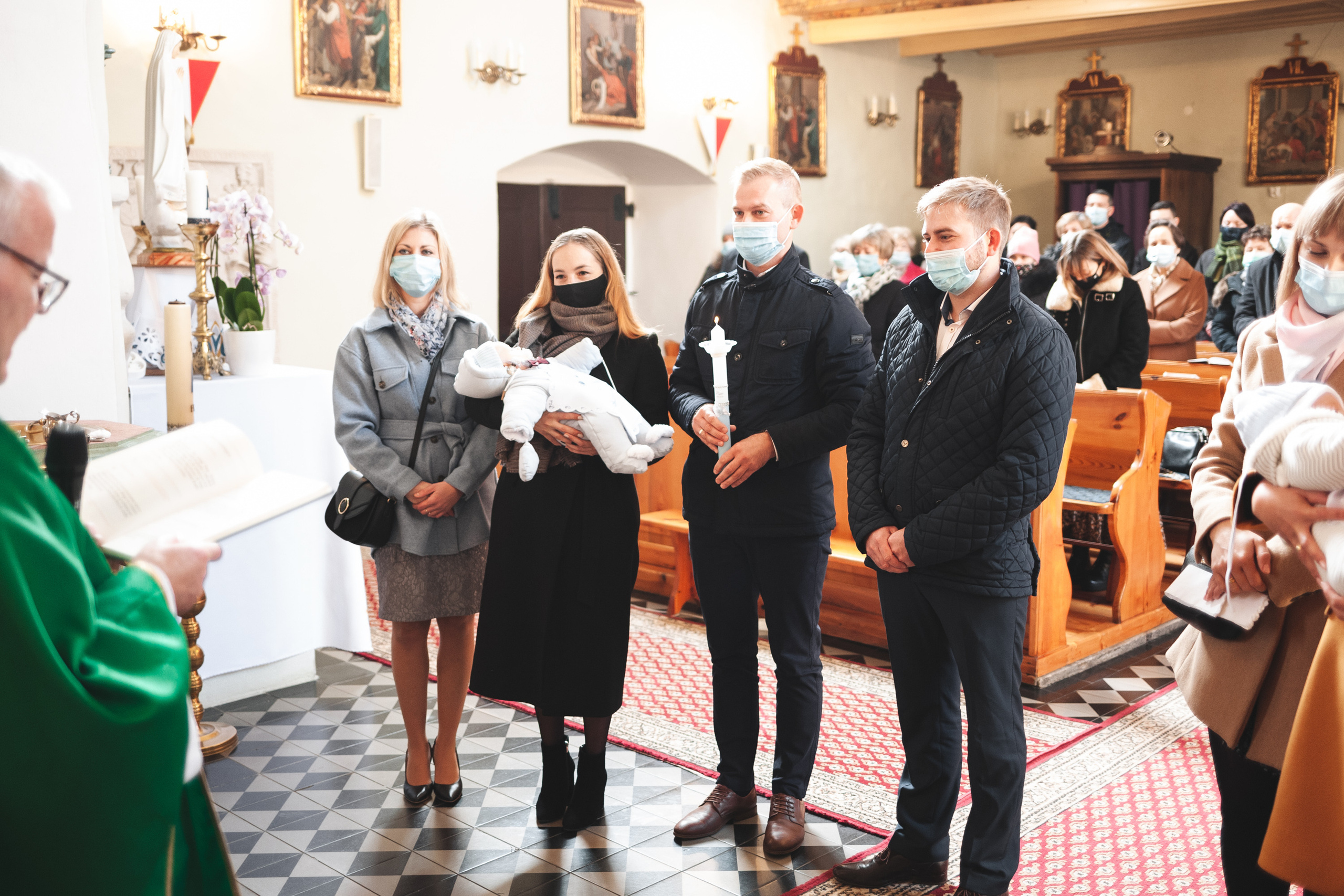 Chrzest dziecięcy Kościół Piotrowice | Fotograf we Wroclawiu. Dimitri Ilkov Photography — Capturing Life’s Moments in Edmonton, Cana