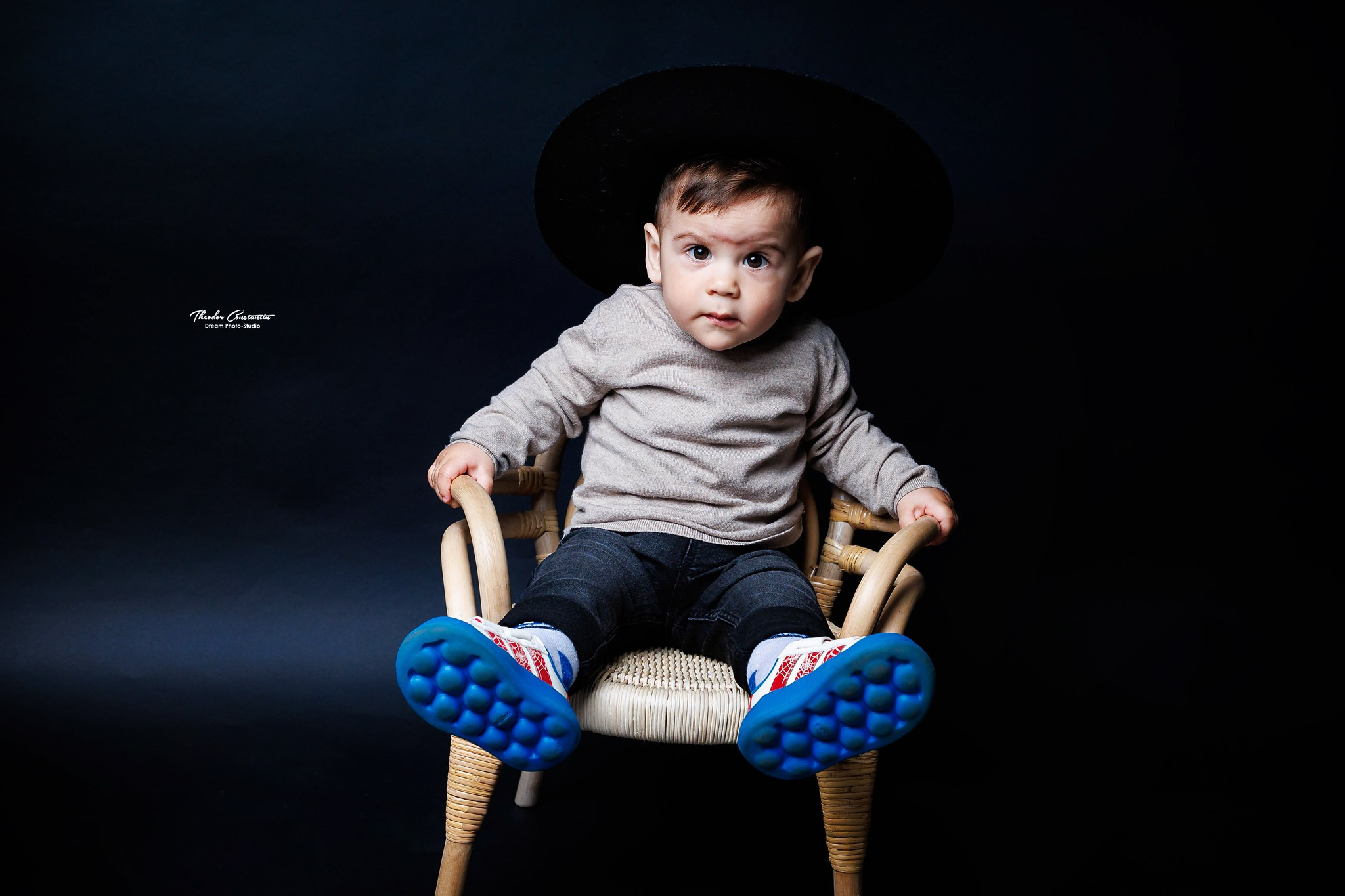 Studio. Dream Studio Galați – ședințe foto profesionale pentru familie, portrete și evenimente