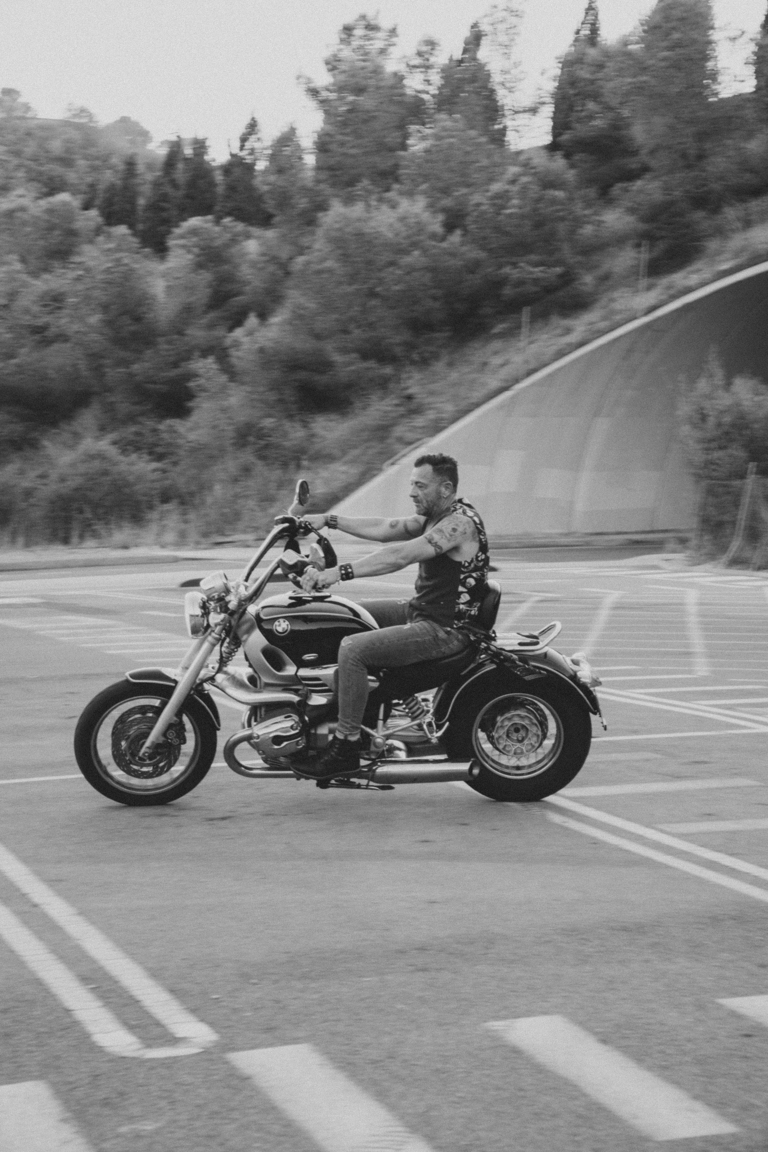 Фотосессия пары на мотоцикле. Профессиональная фотосъемка в Калафелле — Елена Медведева