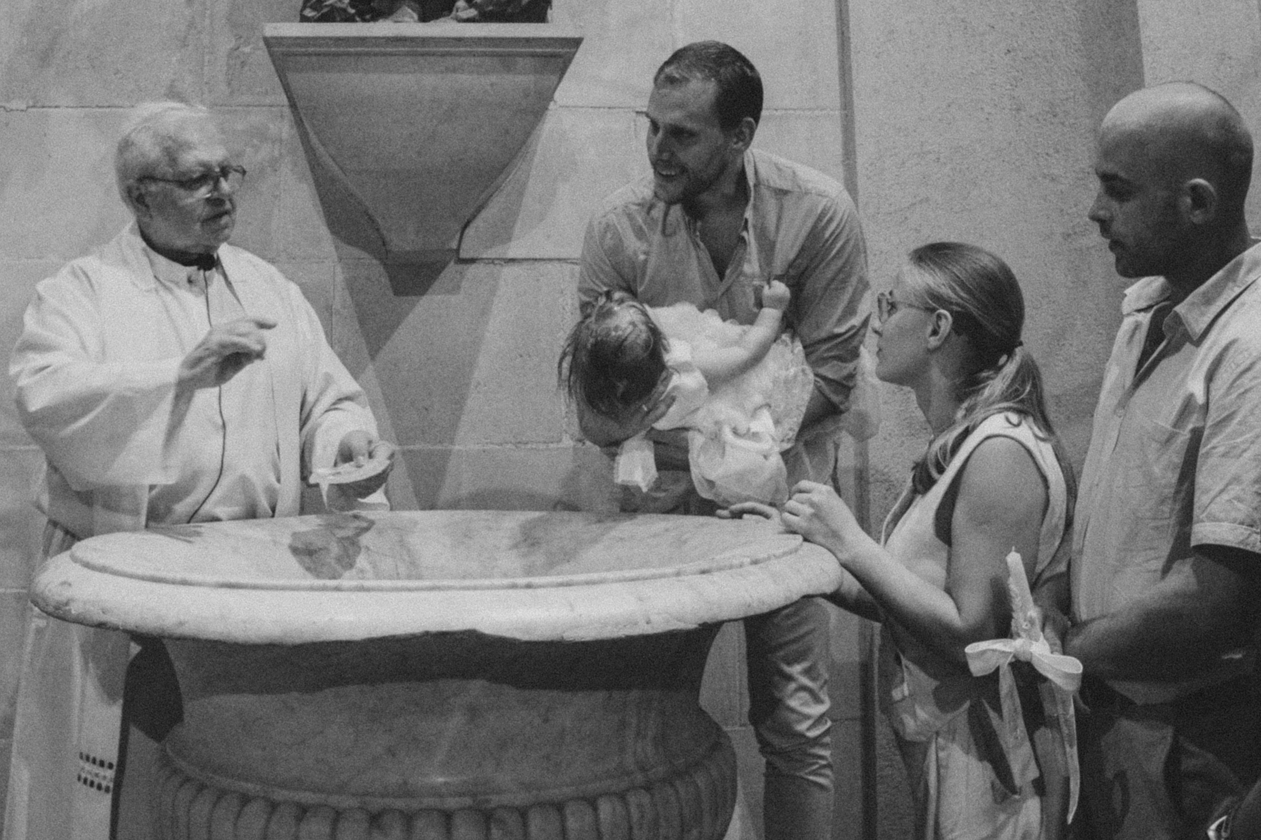 Bautizo. Fotografía profesional en Calafell - Elena Medvedeva