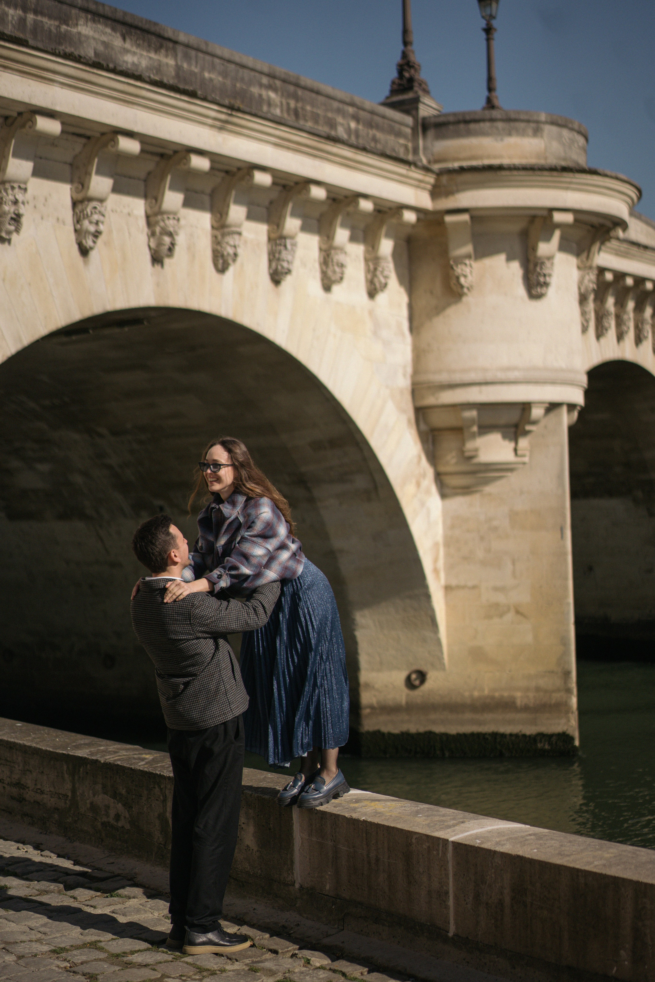 Весна у Pont Neuf. Ksenia Marchand/ Lifestyle фотограф в Париже