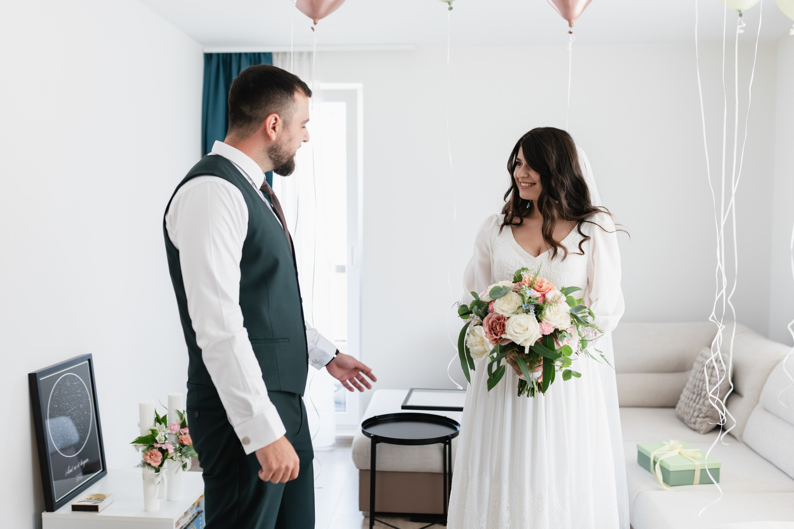 Flori & Cosmin. Main