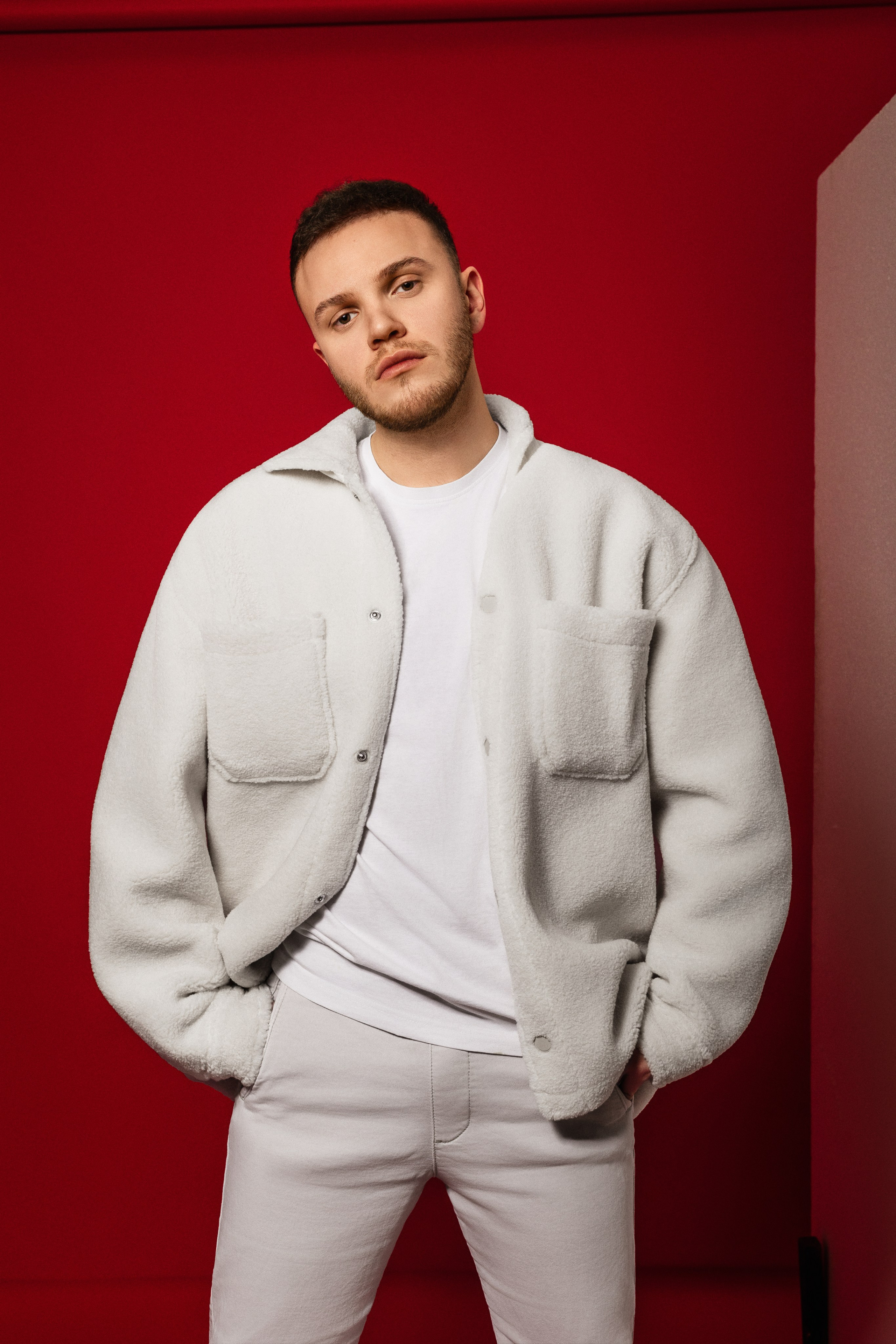 Indoor Portrait Photography in Belgrade — Artistic Photoshoots. Photographer and retoucher Elena Skullova