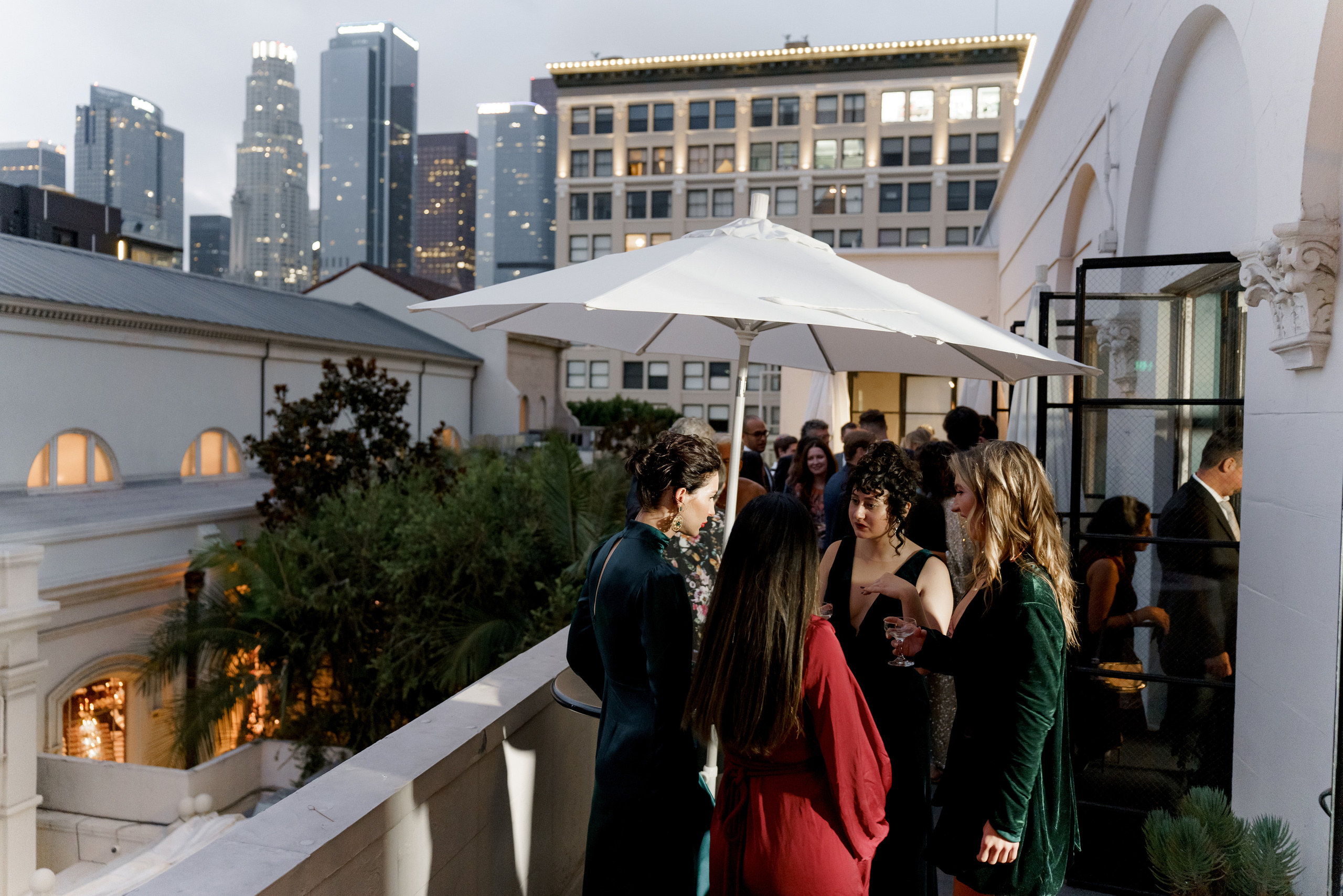 Anna and Joe’s Cozy Backyard Wedding with Jewish Traditions. Wedding photographer and videographer New York | New Jersey