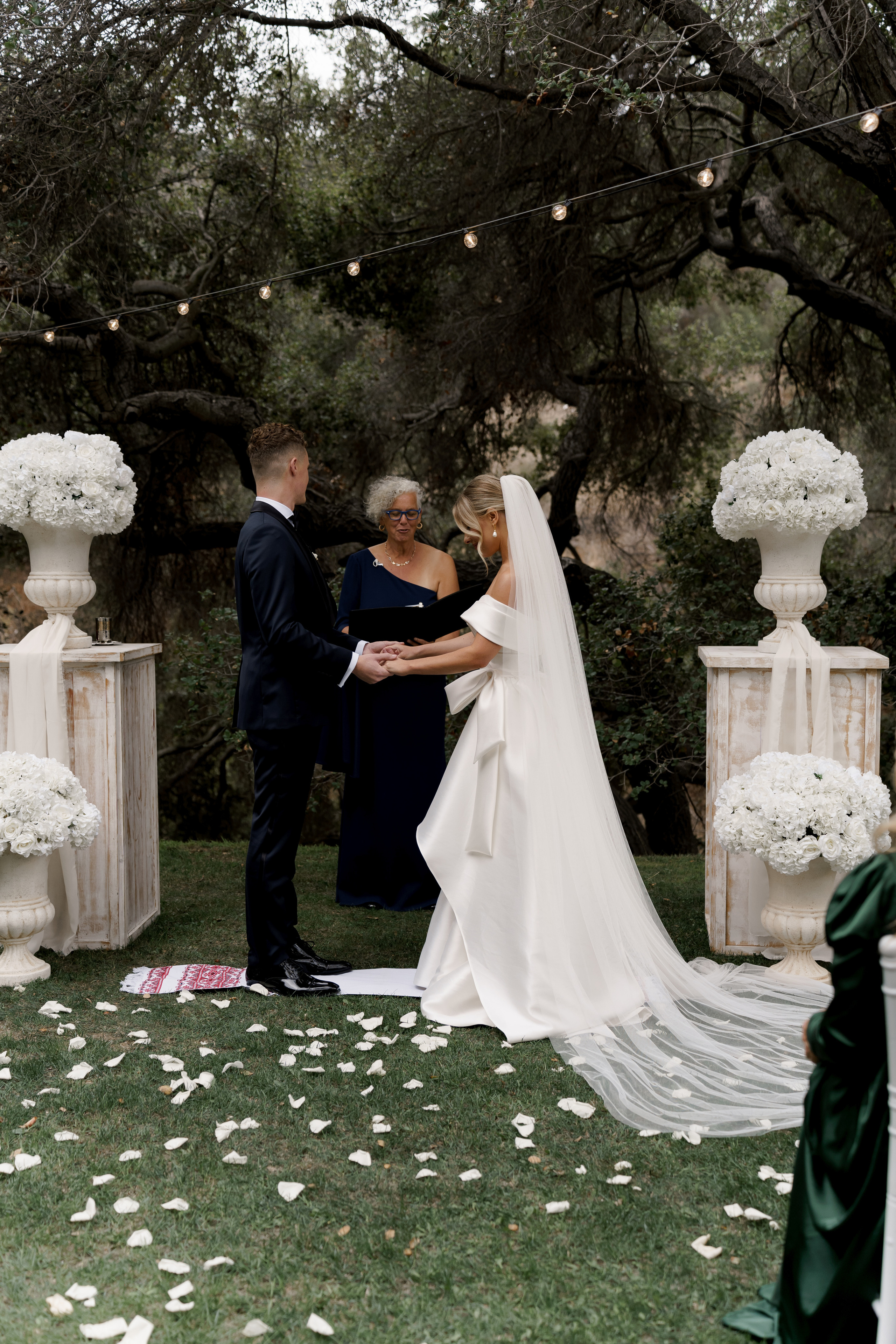 Anna and Joe’s Cozy Backyard Wedding with Jewish Traditions. Wedding photographer and videographer New York | New Jersey