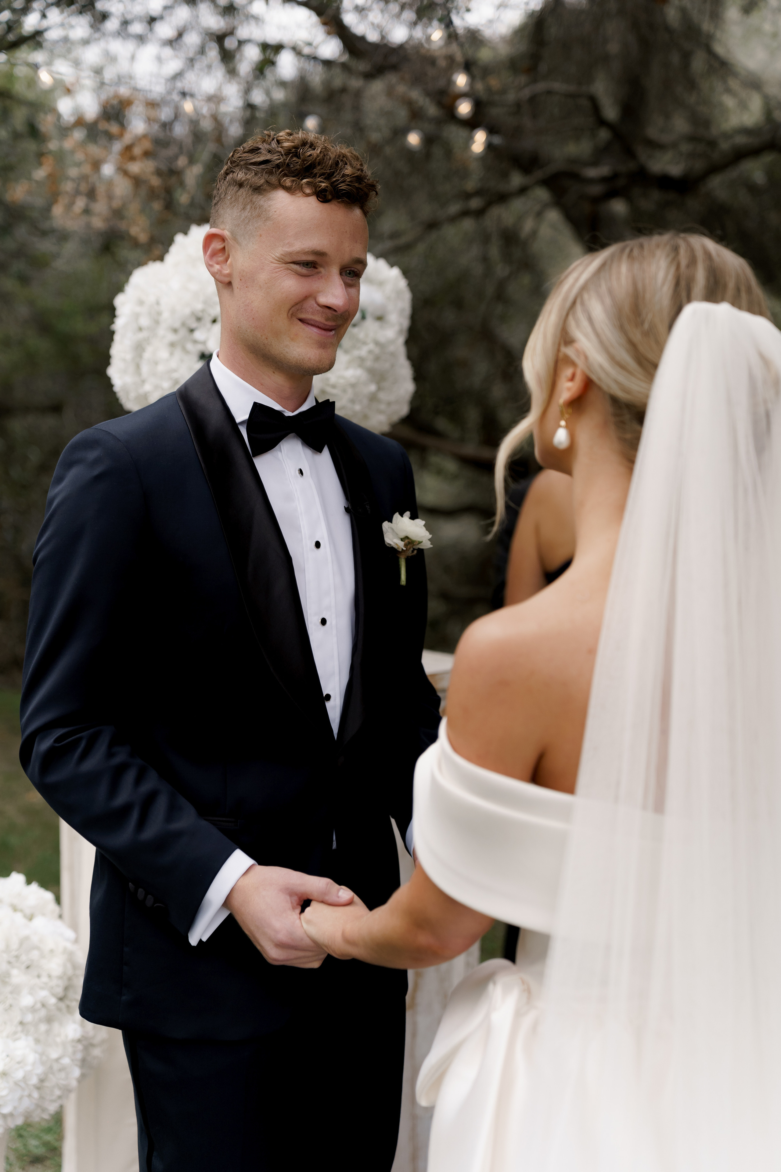 Anna and Joe’s Cozy Backyard Wedding with Jewish Traditions. Wedding photographer and videographer New York | New Jersey