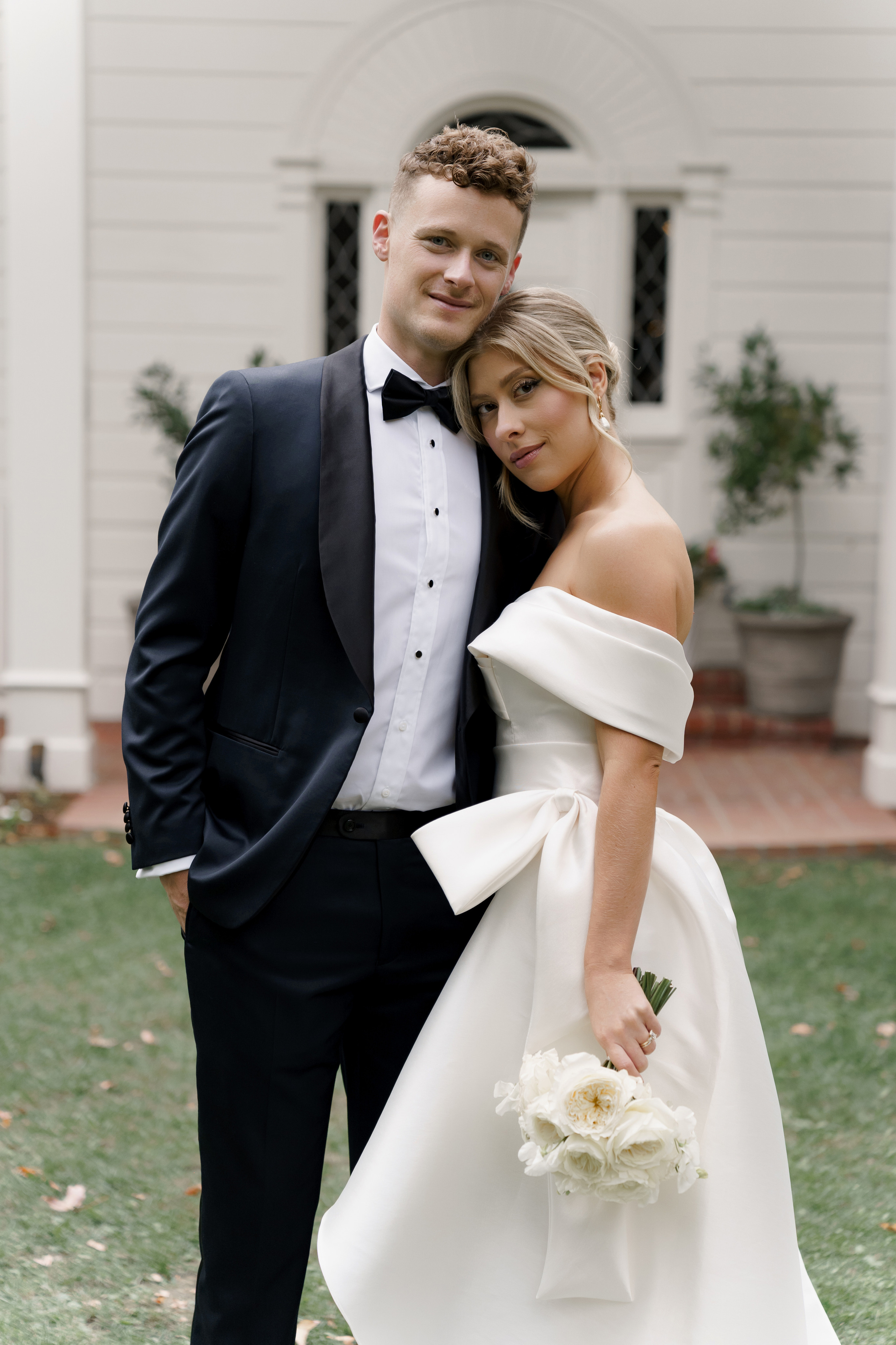 Anna and Joe’s Cozy Backyard Wedding with Jewish Traditions. Wedding photographer and videographer New York | New Jersey