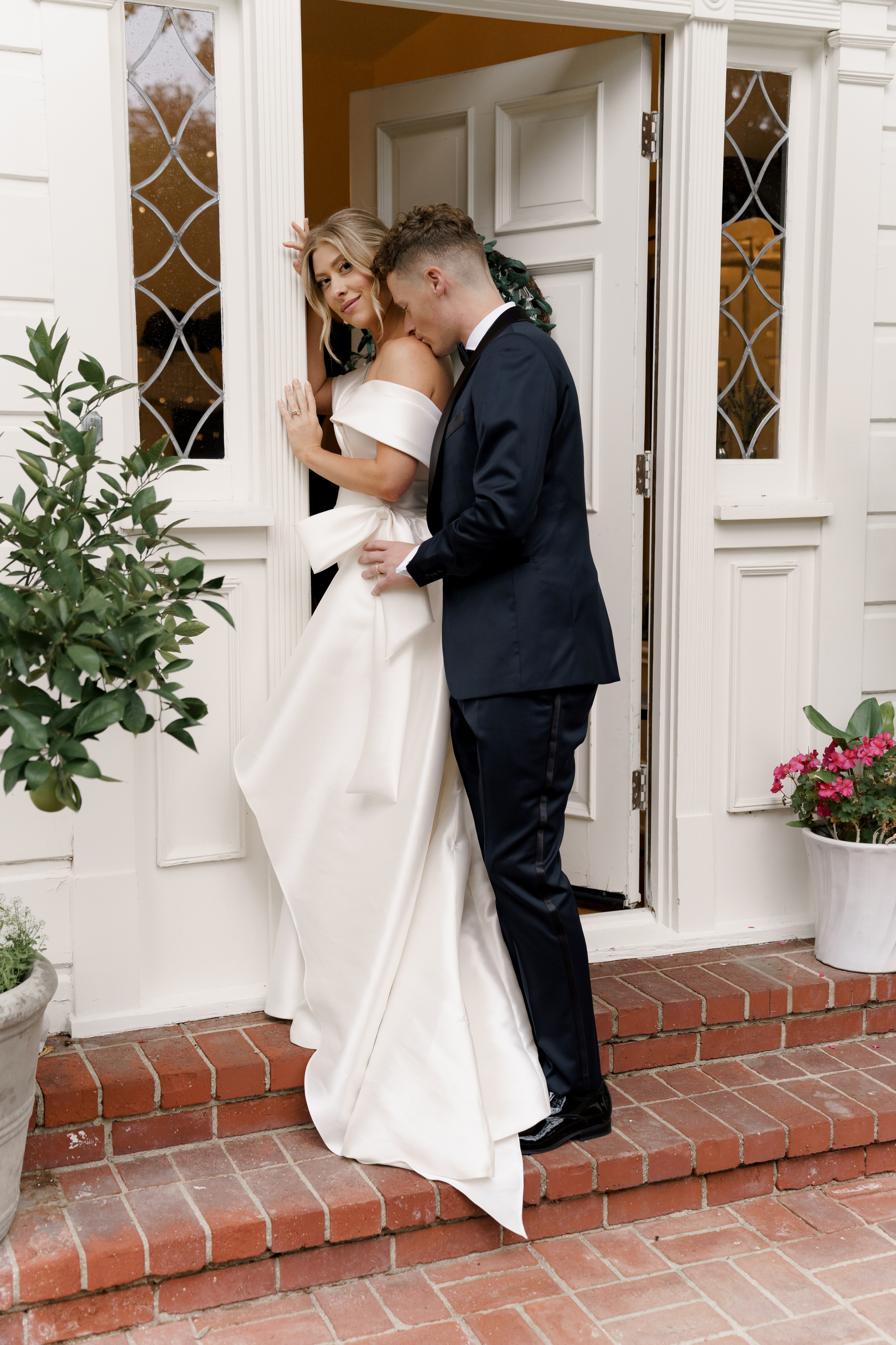 Anna and Joe’s Cozy Backyard Wedding with Jewish Traditions. Wedding photographer and videographer New York | New Jersey