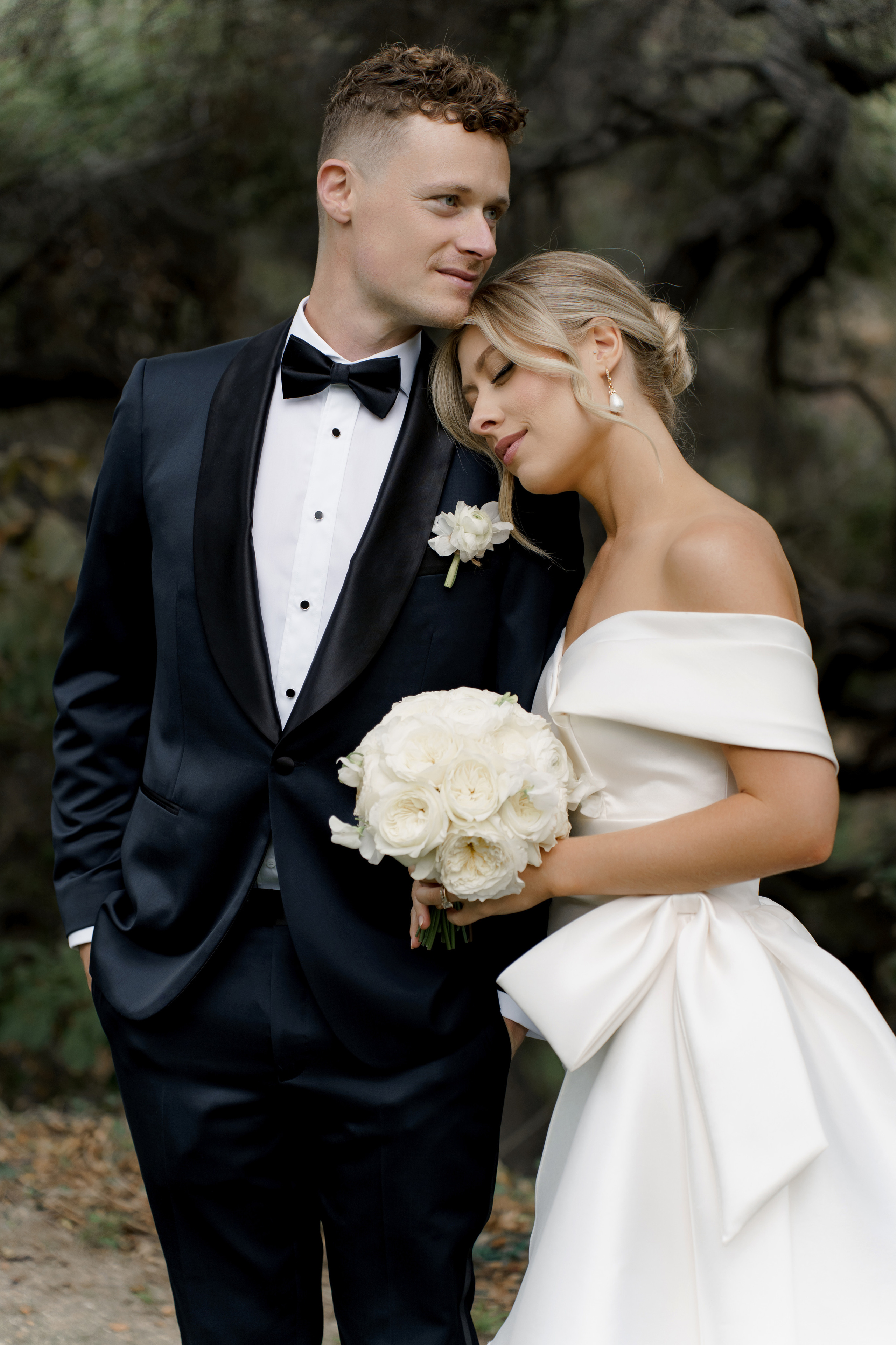 Anna and Joe’s Cozy Backyard Wedding with Jewish Traditions. Wedding photographer and videographer New York | New Jersey