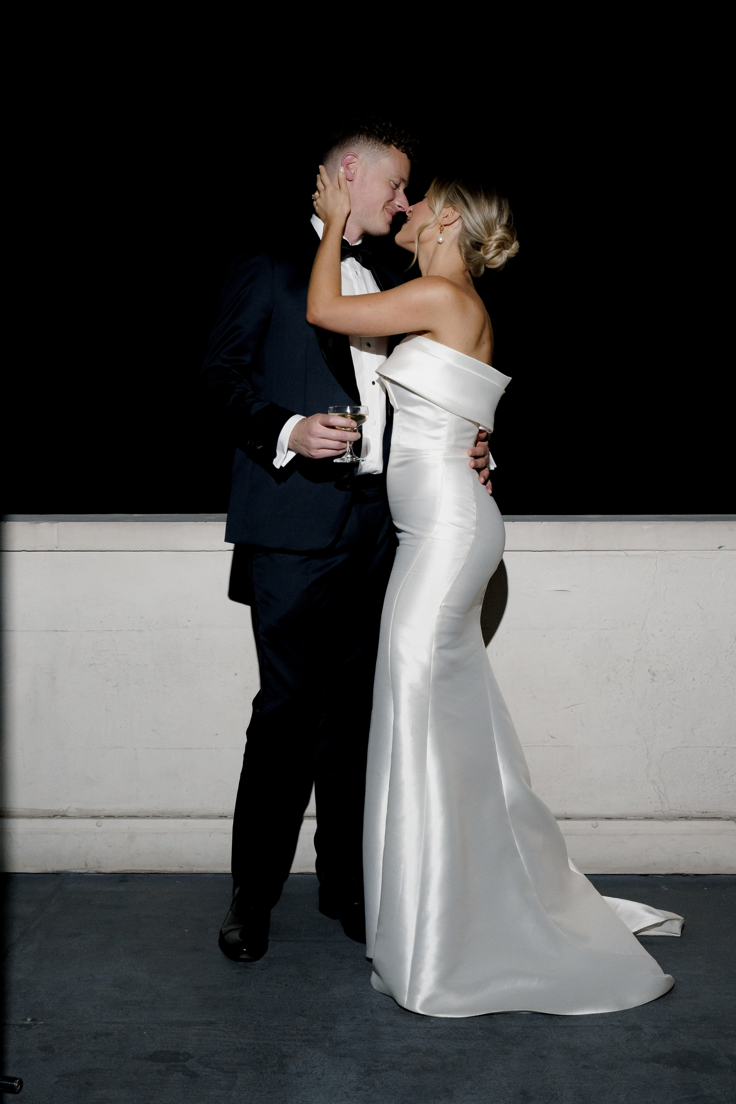 Anna and Joe’s Cozy Backyard Wedding with Jewish Traditions. Wedding photographer and videographer New York | New Jersey