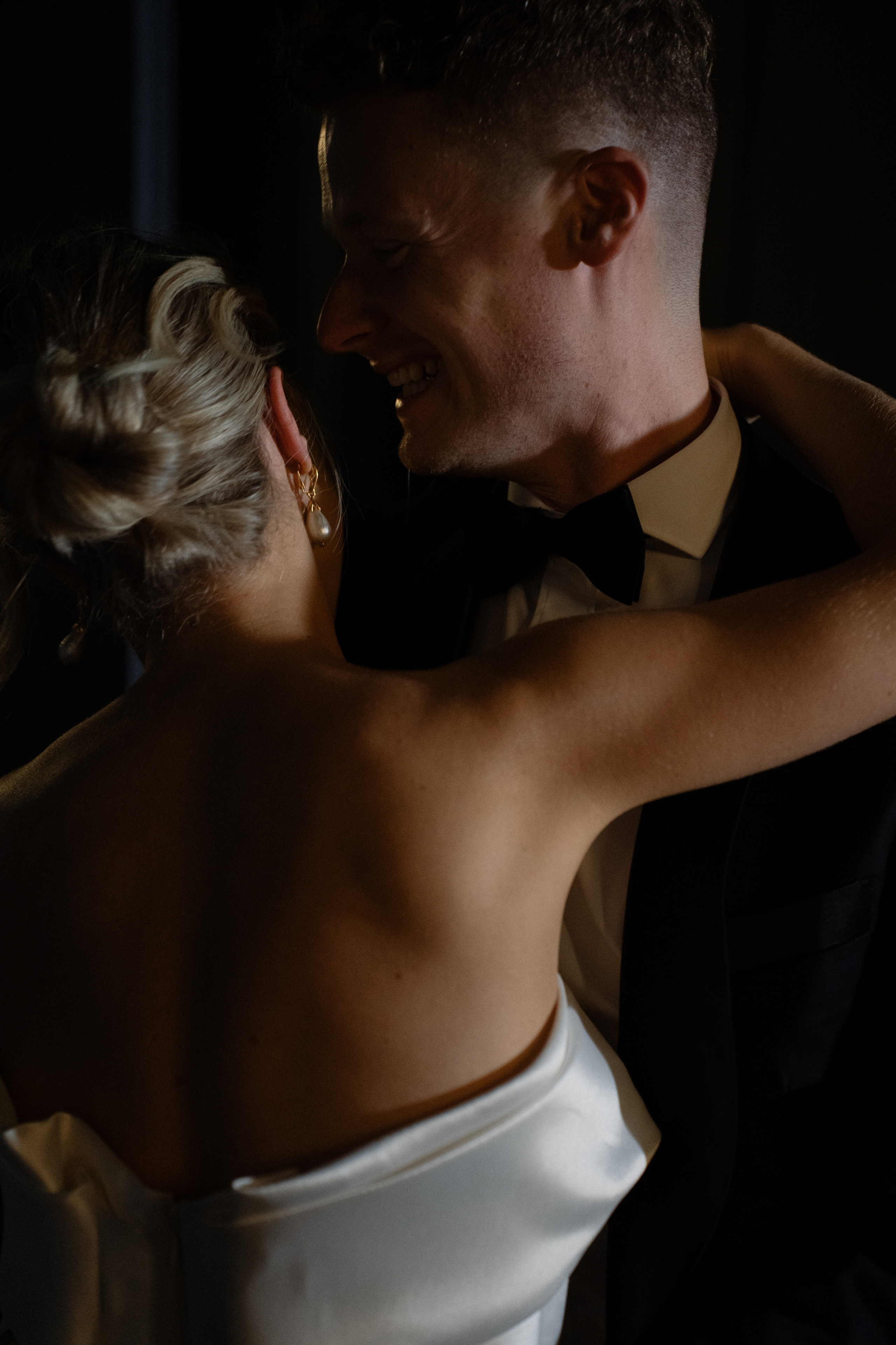 Anna and Joe’s Cozy Backyard Wedding with Jewish Traditions. Wedding photographer and videographer New York | New Jersey