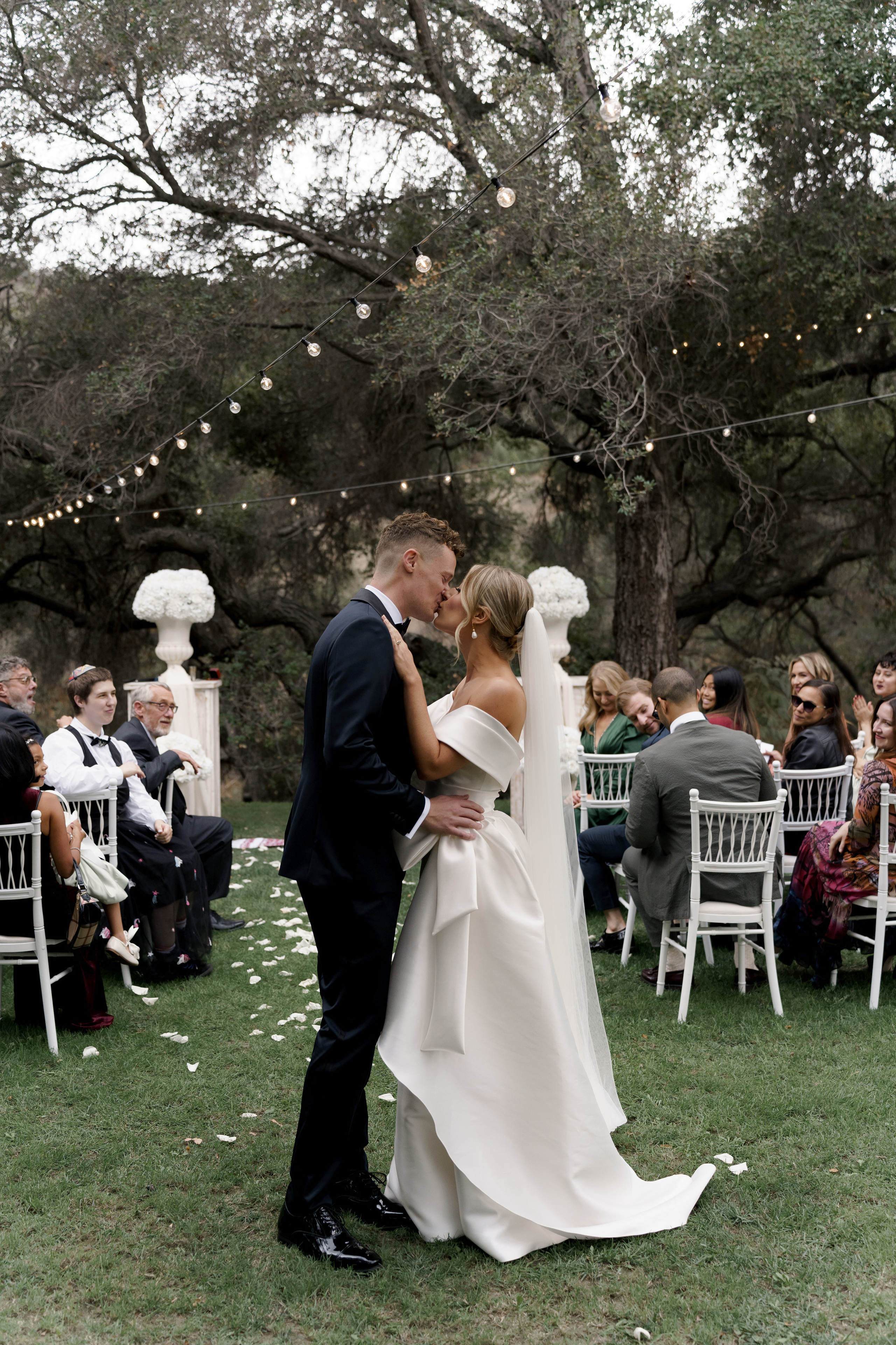 Anna and Joe’s Cozy Backyard Wedding with Jewish Traditions. Wedding photographer and videographer New York | New Jersey