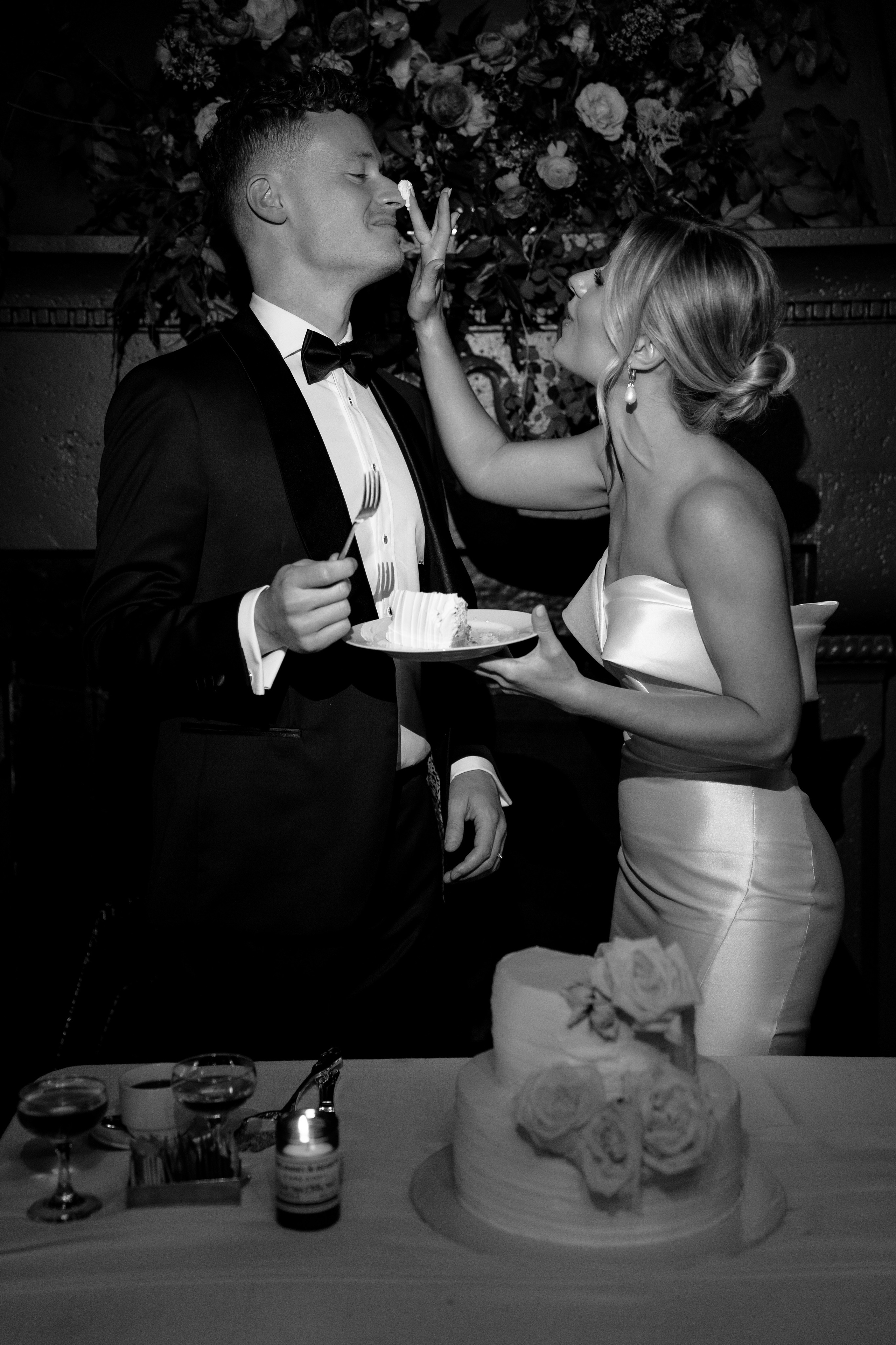 Anna and Joe’s Cozy Backyard Wedding with Jewish Traditions. Wedding photographer and videographer New York | New Jersey