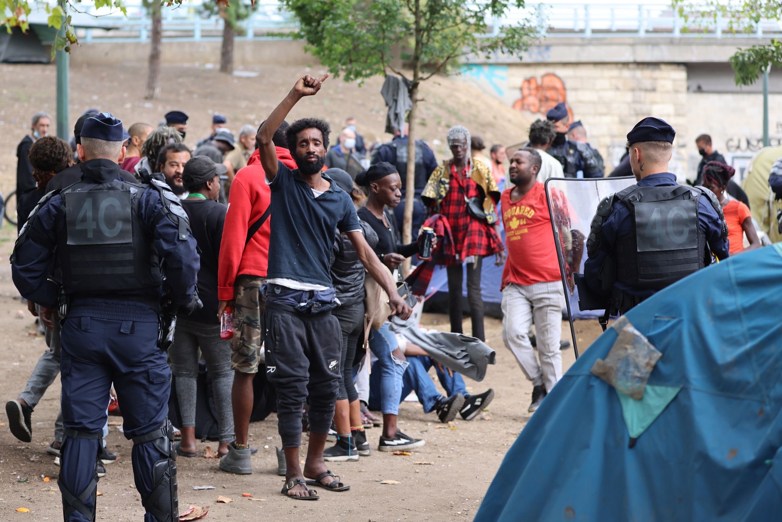 ANTI CRACK. Natalia Bogdanovska. Films et photographie corporate en France