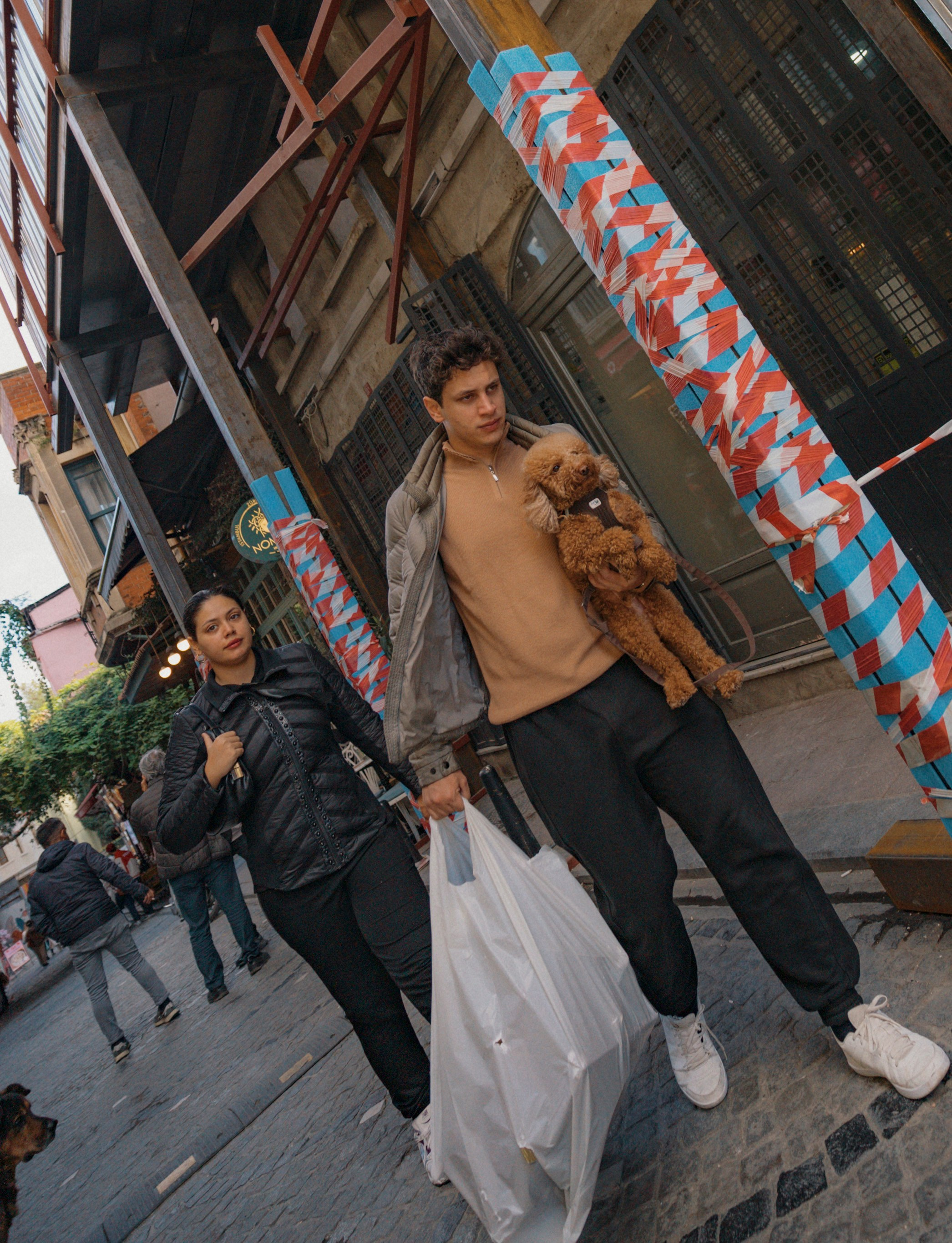 СТАМБУЛ. Стрит-фотография, полная абсурда, идиотизма и красоты