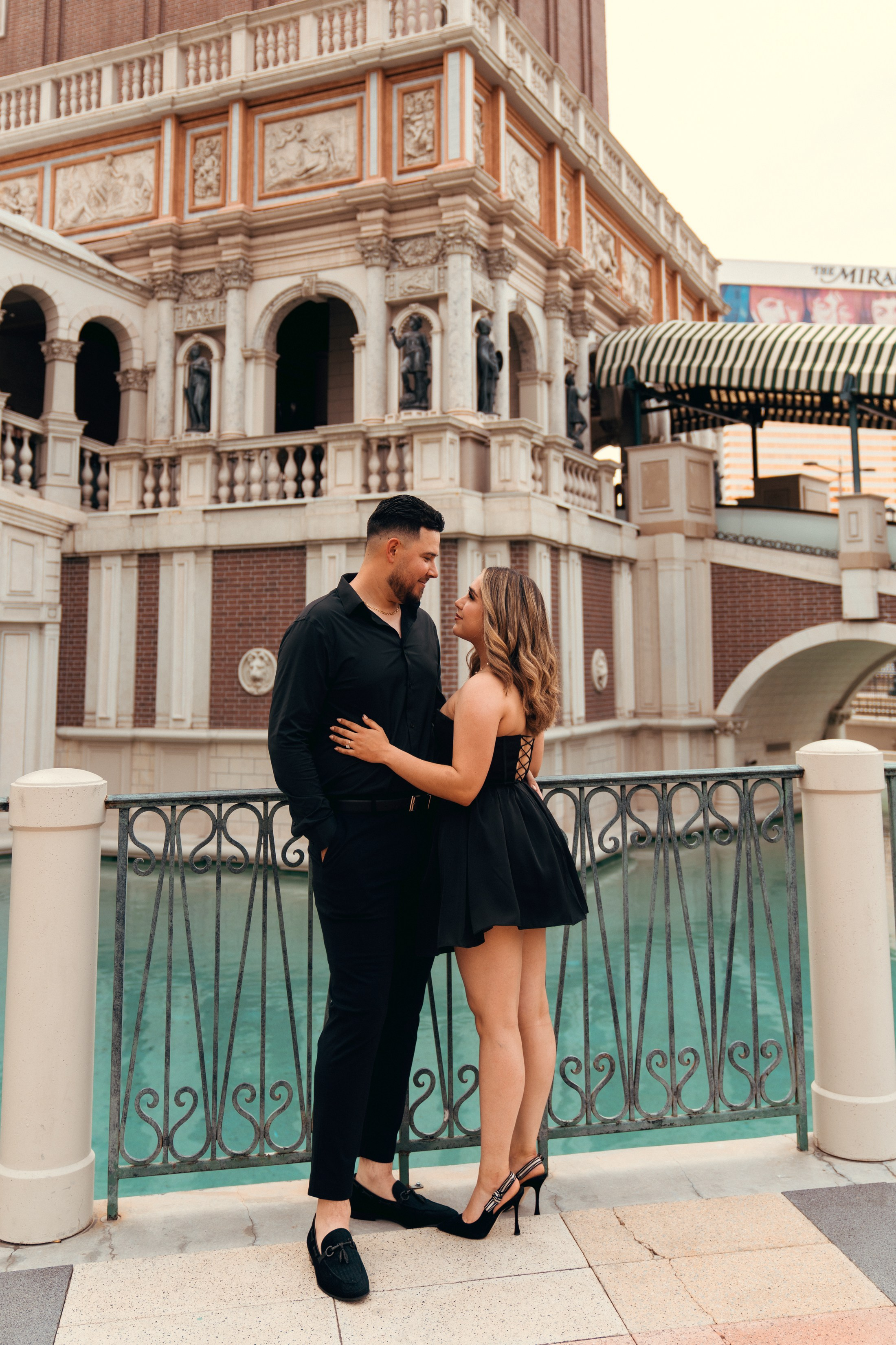 Litcia&Octavio. Wedding & elopement photographer Viktoriya Kravtsov. Las Vegas