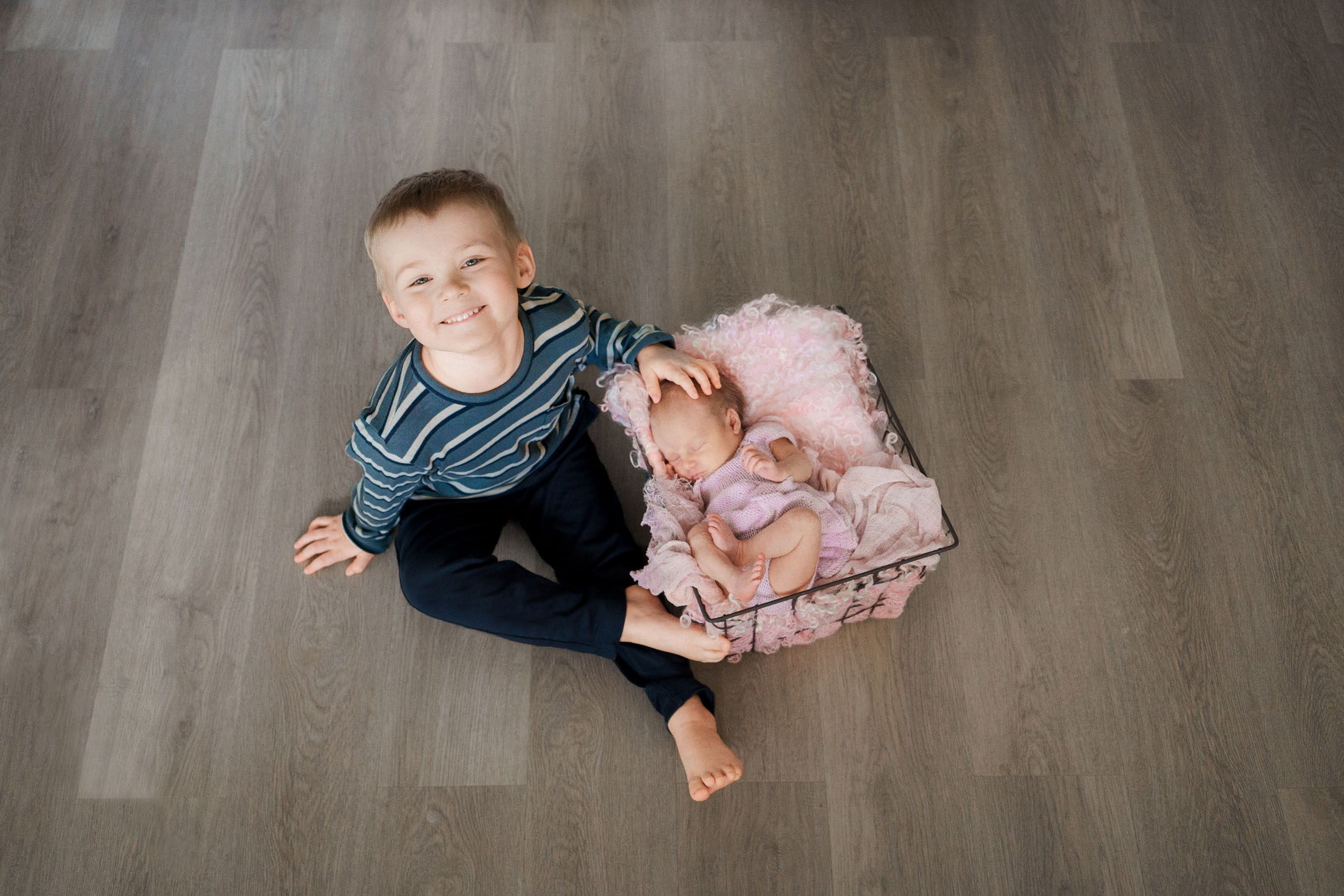 Vastasyntyneen tytön kuvaus Espoossa