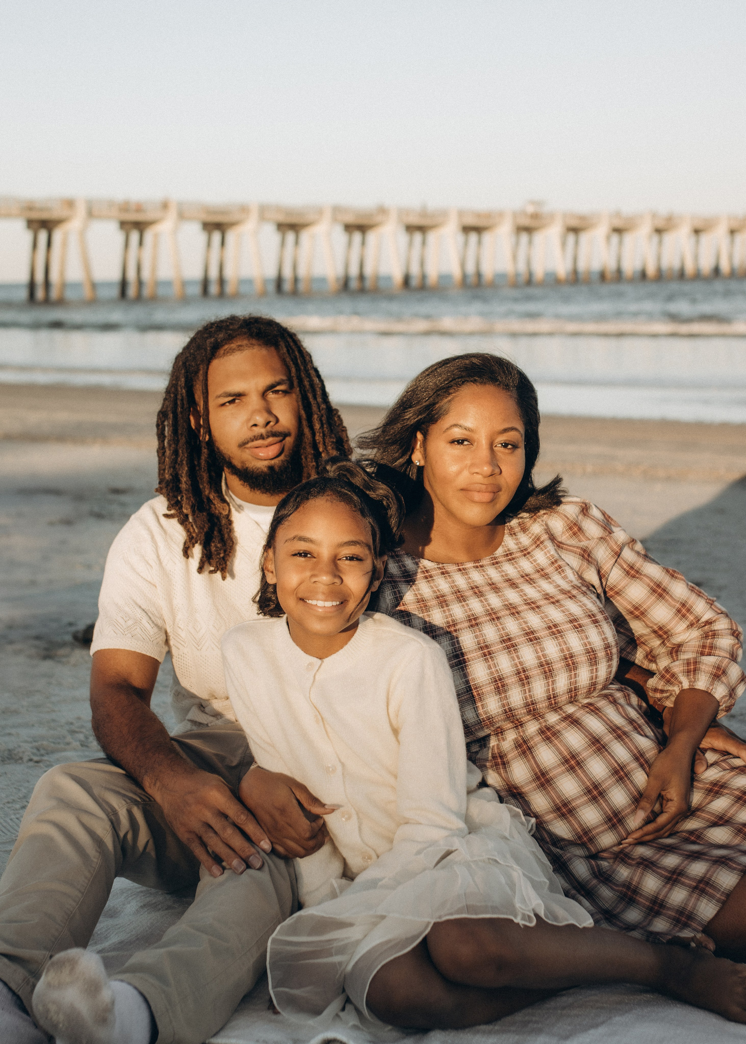 Christy’s Maternity at Jacksonville Beach. Portrait and couples photographer in Florida, Valeriia Honcharova