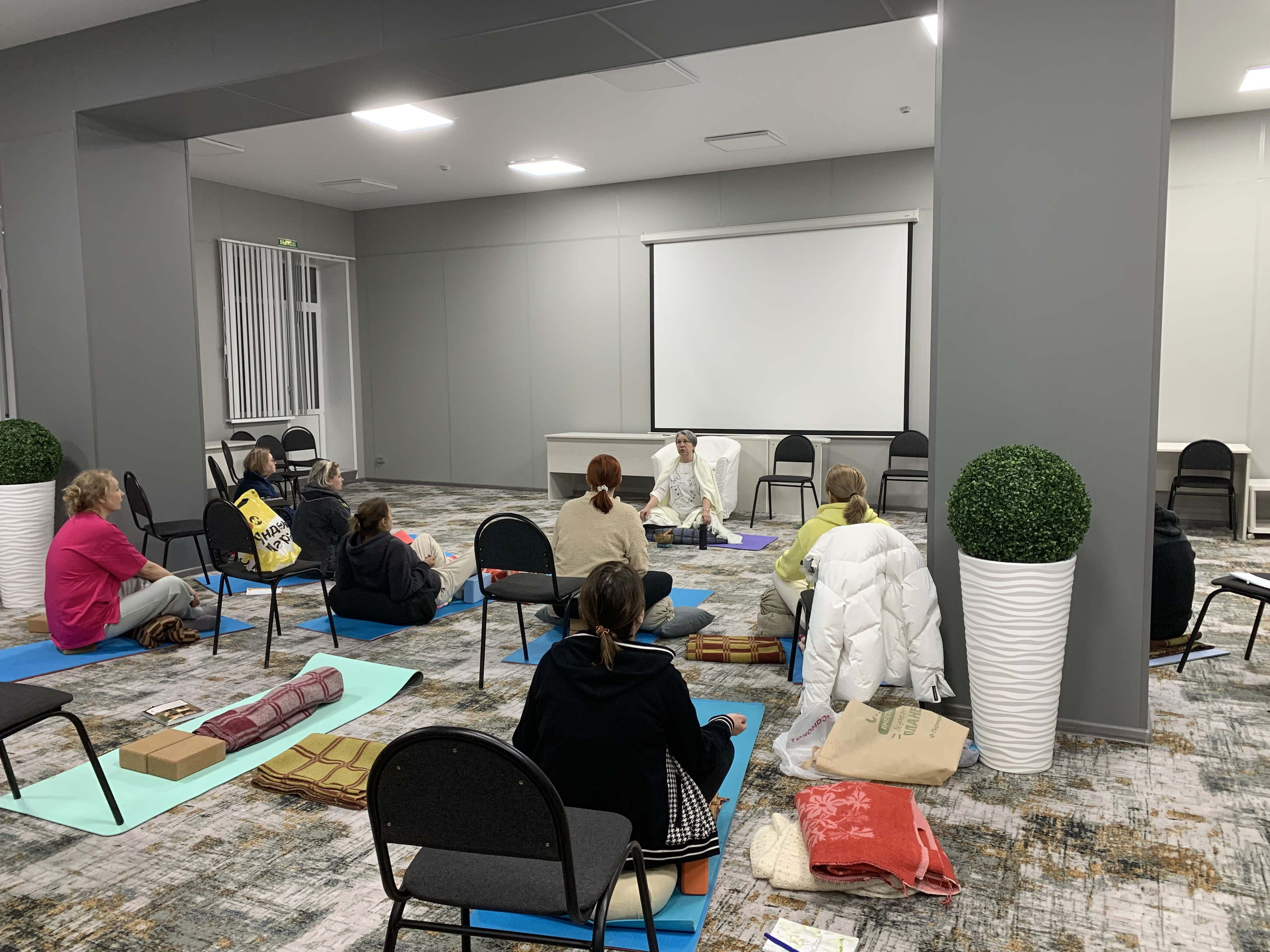 Отзыв Ирины Хайруллиной на ретрит «42 часа Тишины». Change4Life: медитации, выгорание, мягкие навыки, ретриты