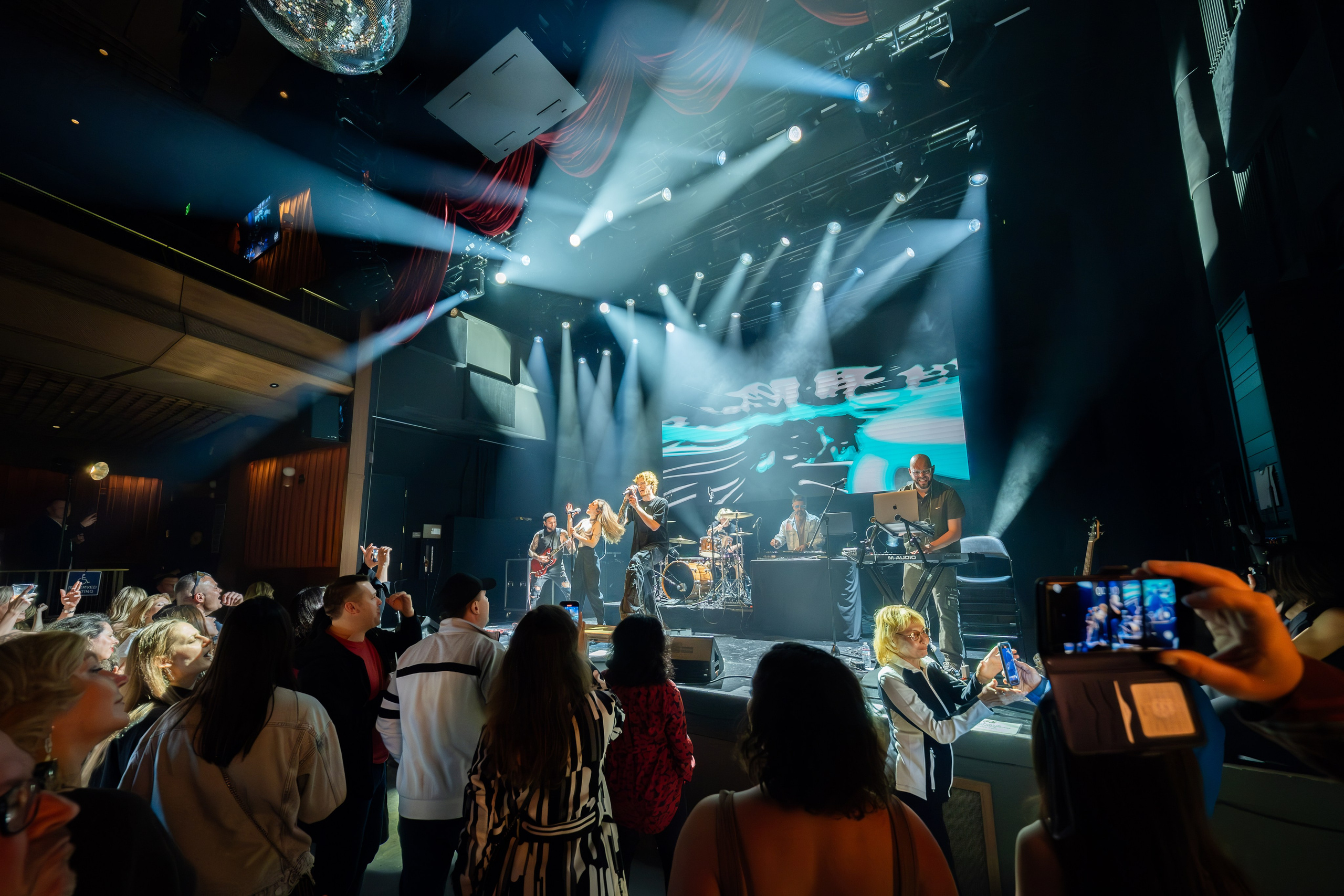 NIKITA PRESNYAKOV. Reportage concert portrait photography in the San Francisco Bay Area