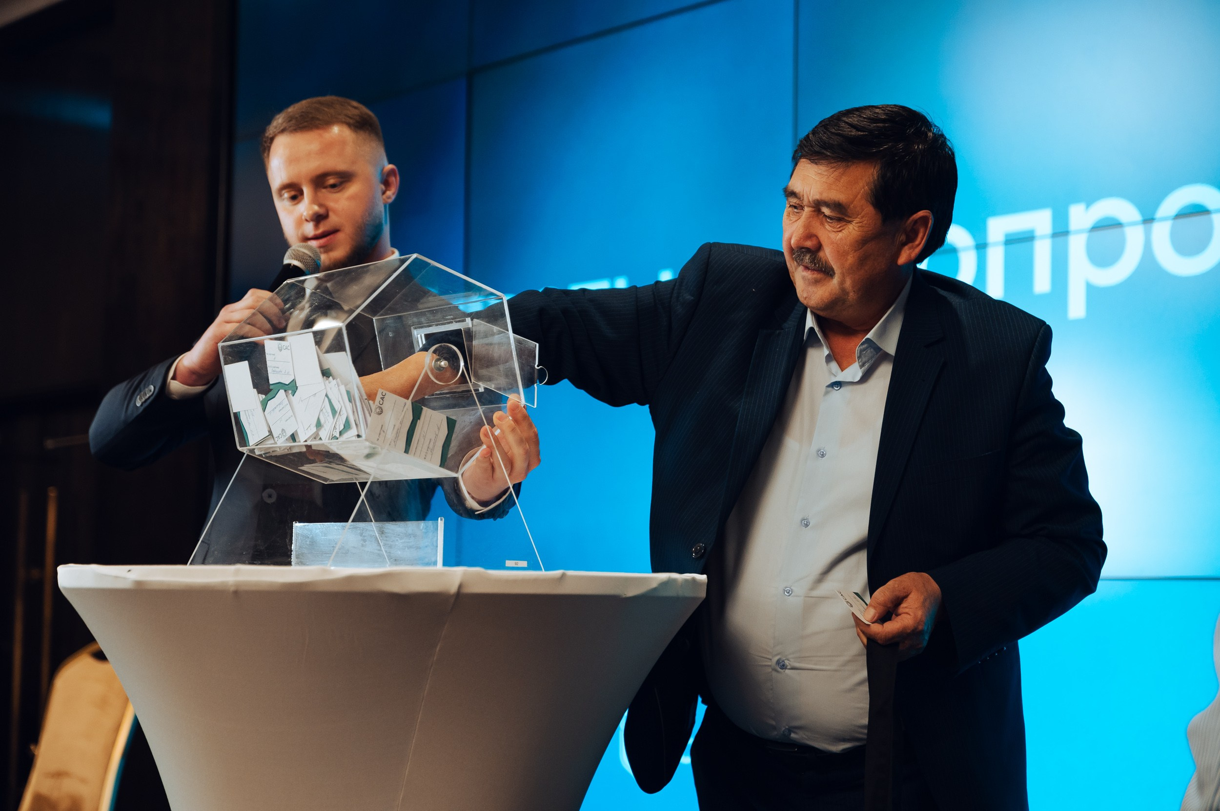 Pre-IPO |Презентация. Фотограф в Бишкеке Андрей Кавешников