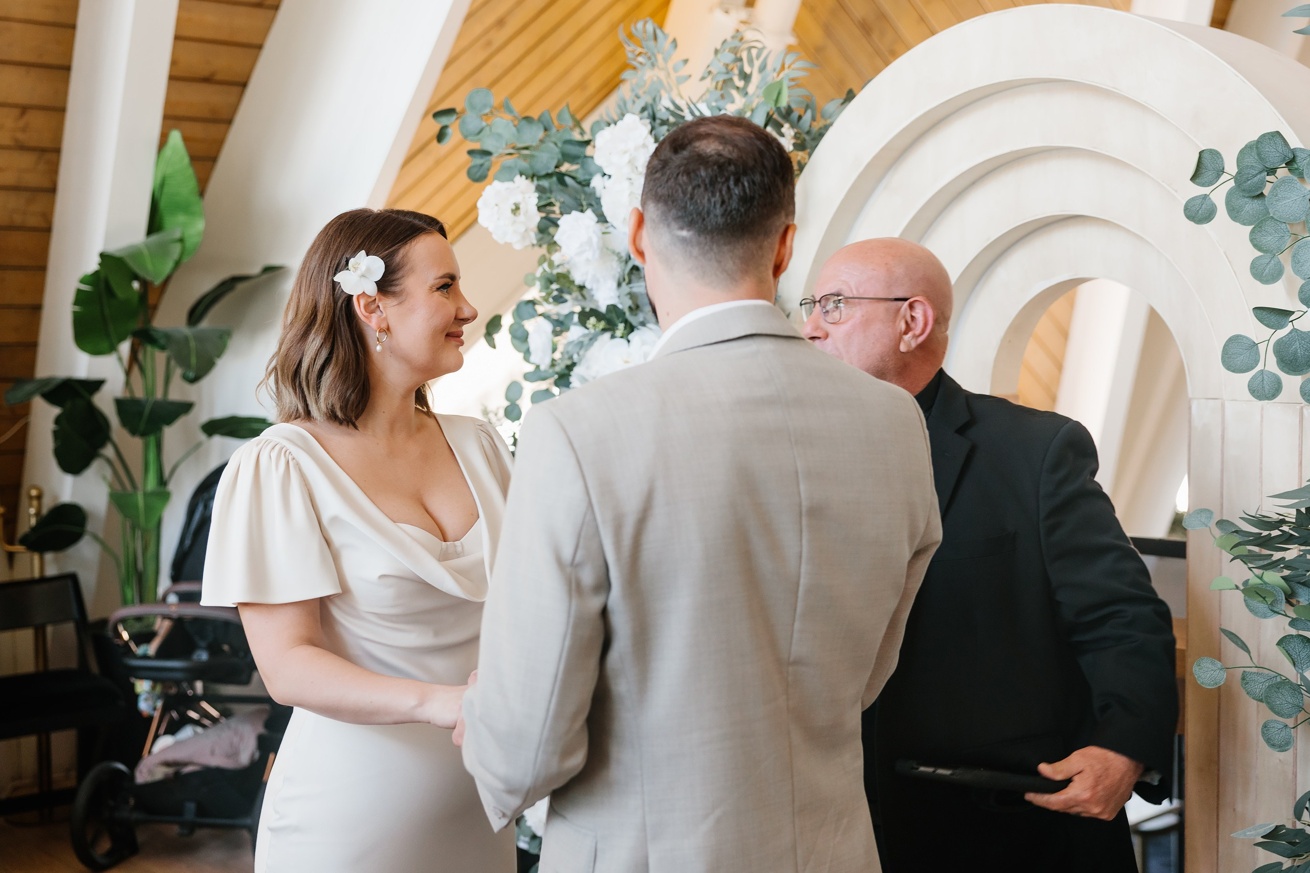 04.27.2025 Wedding. Wedding family event photographer in Chicago Nick Yushevich