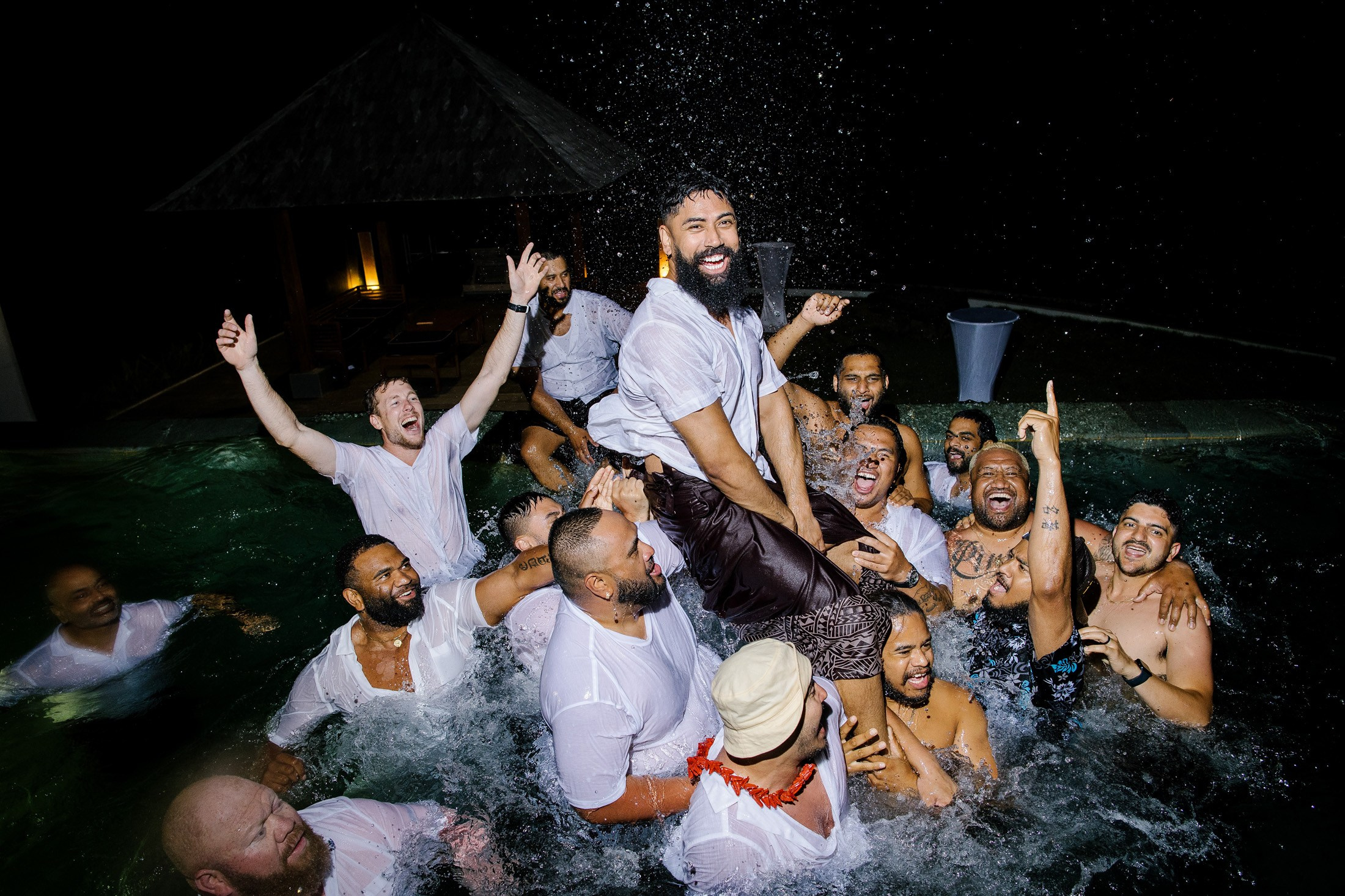 Big funny wedding with guests in paradise Bali island. Get.it.feel — Aesthetic Photography and Videography
