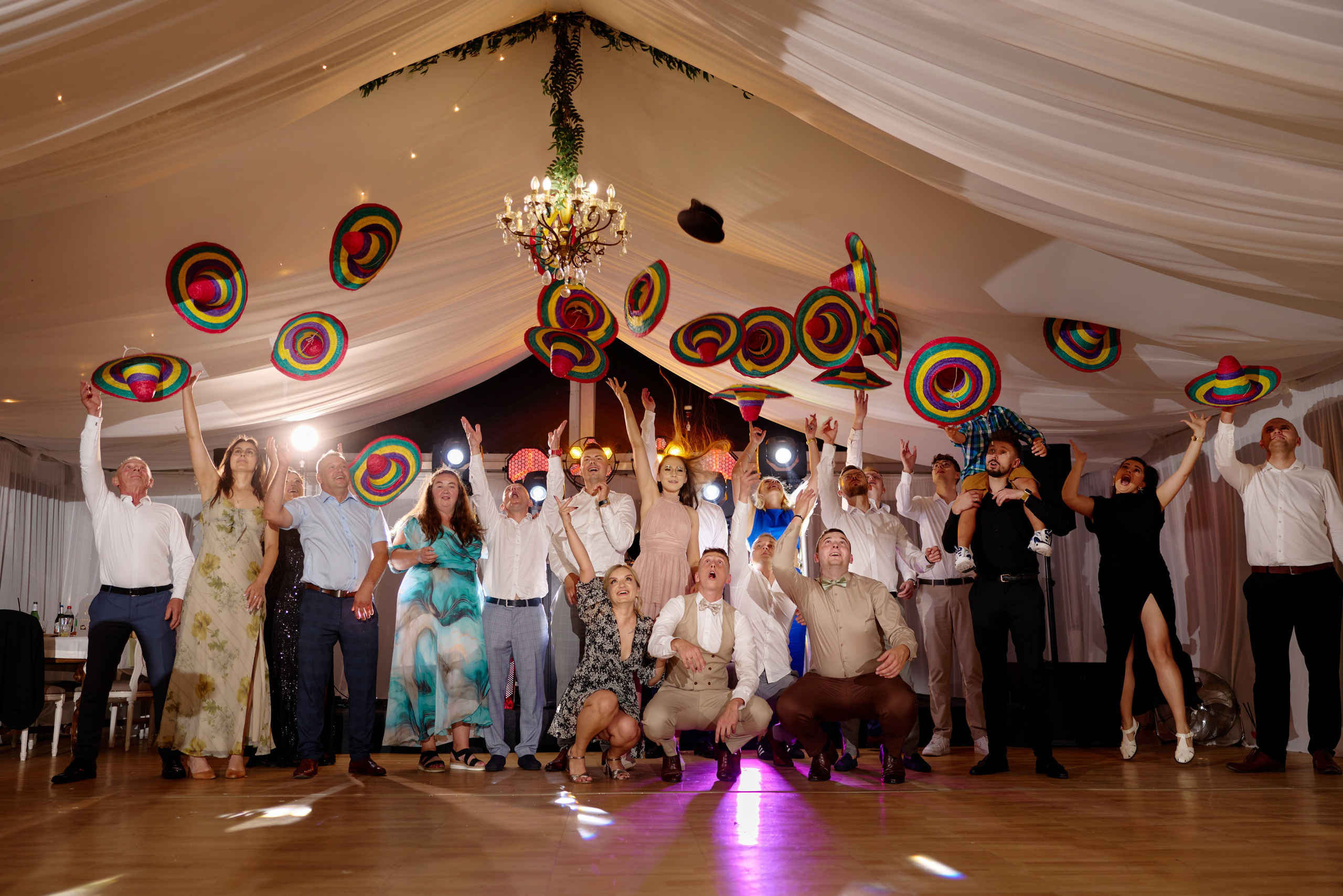 Wesele w Miód Lawenda. Daniel Chróściel Studio Myslub Fotografia i wideo ślubne