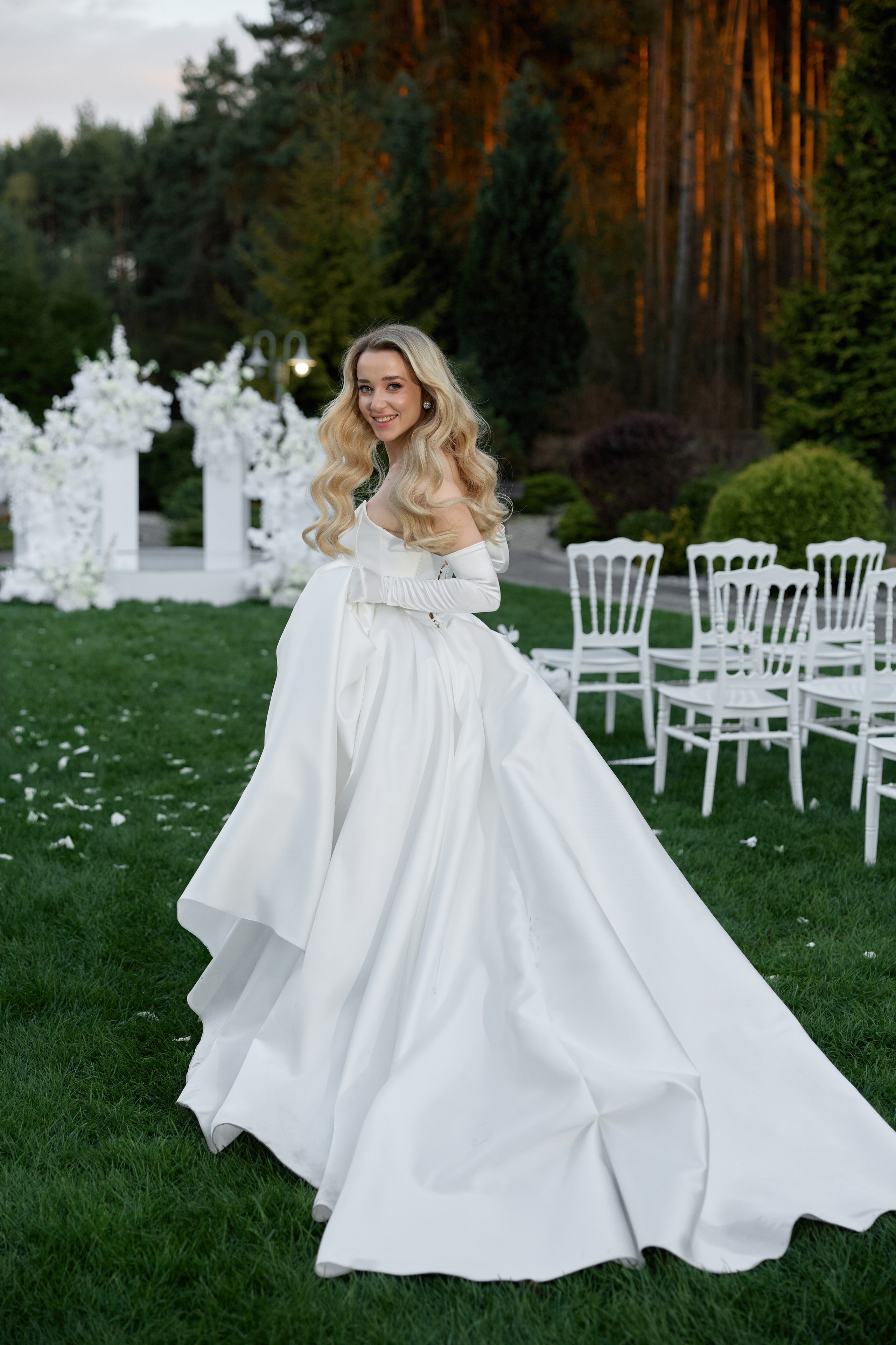 Natalia & Roman. Dworek przy lesie. Fotograf ślubny i rodzinny w Krakowie Yana Klymova