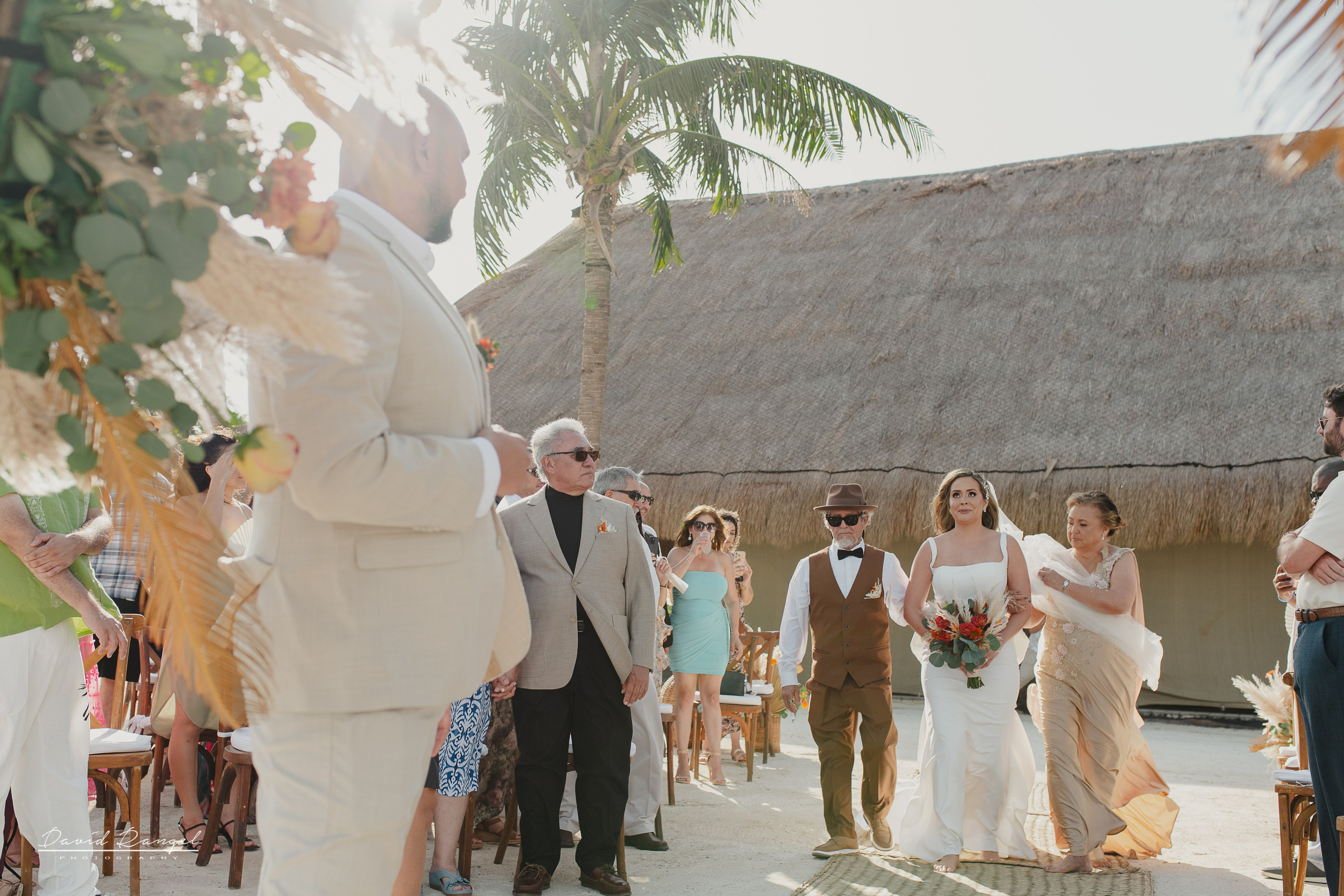Cristina and Joel’s Wedding at Blue Venado. Destination wedding photographer based in Cancun and Riviera Maya with service worldwide