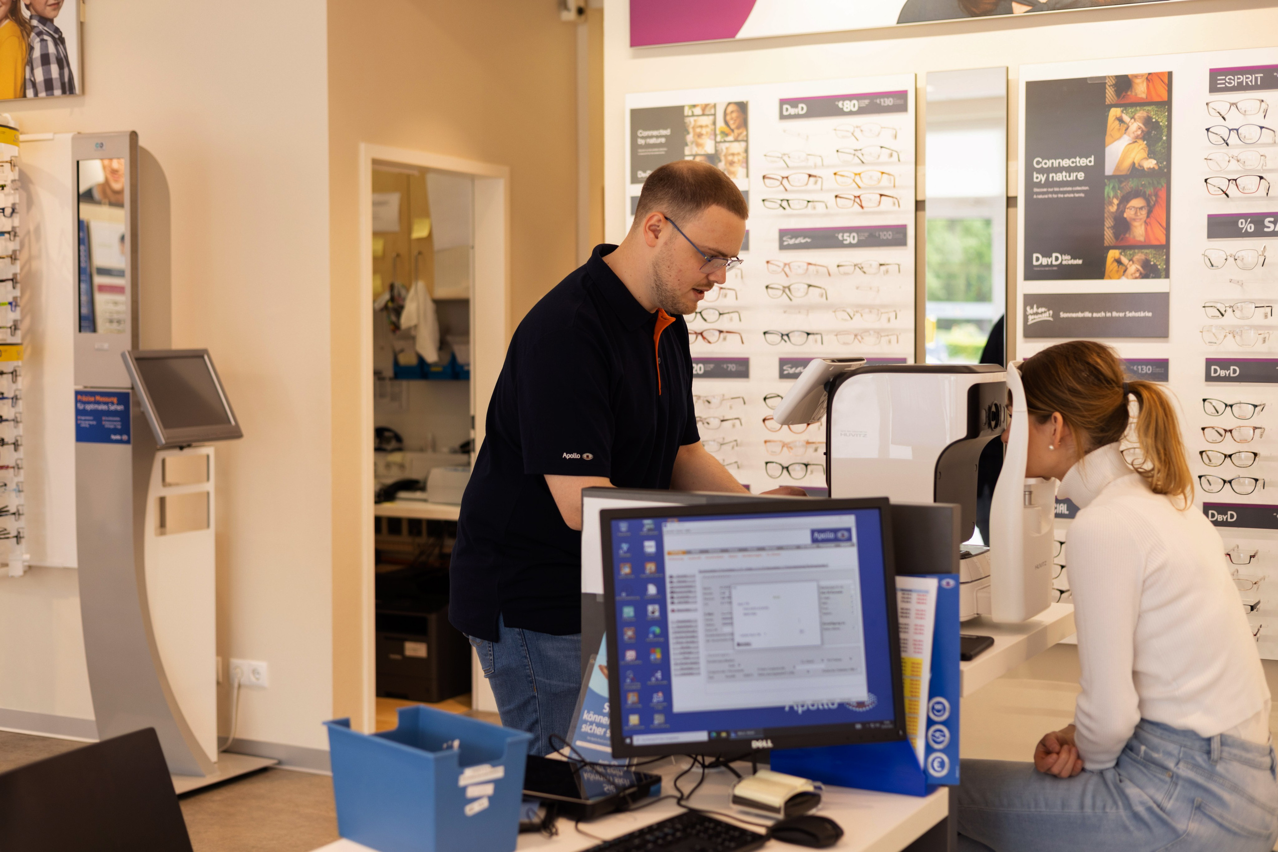 Optiker. Fotografin und Videografin im Raum Osnabrück und Emsland Alla