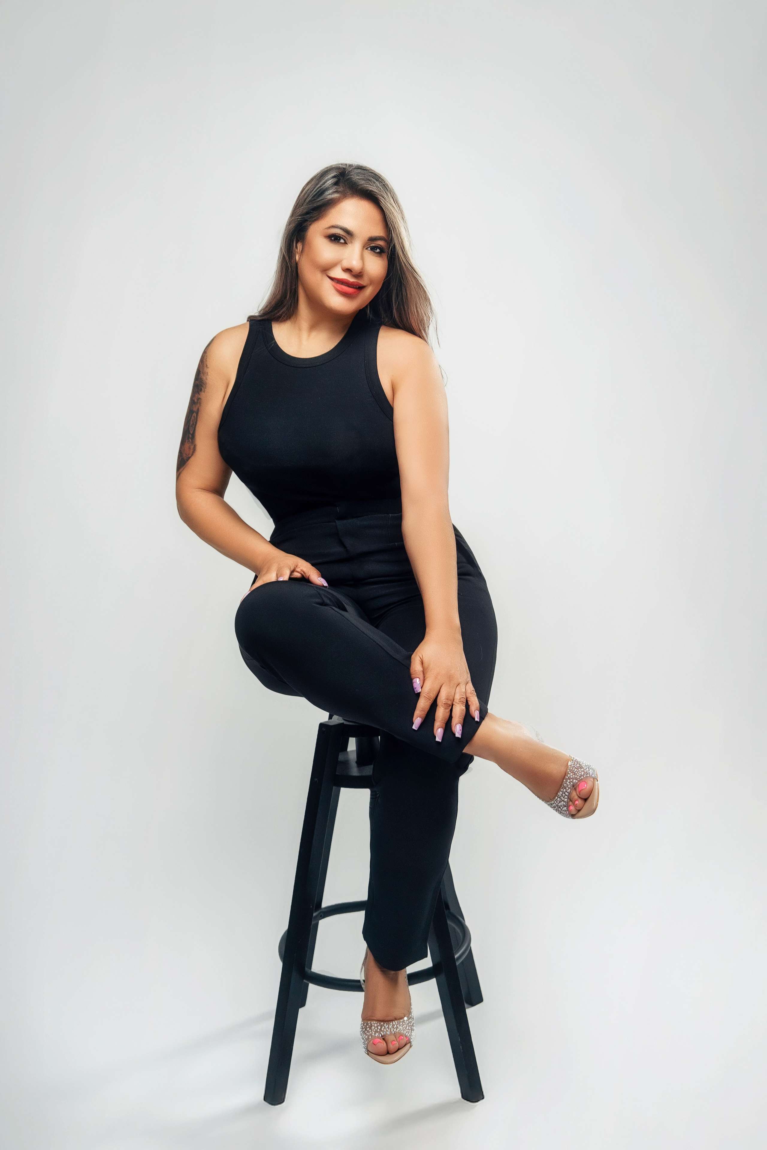 Business content. Tania Bonnet | Professional photographer in Tenerife — Flying dress sessions