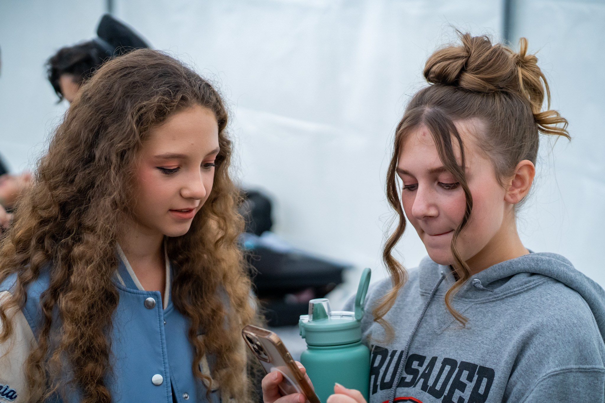 The blooms BTS. Vancouver Kids Photographer