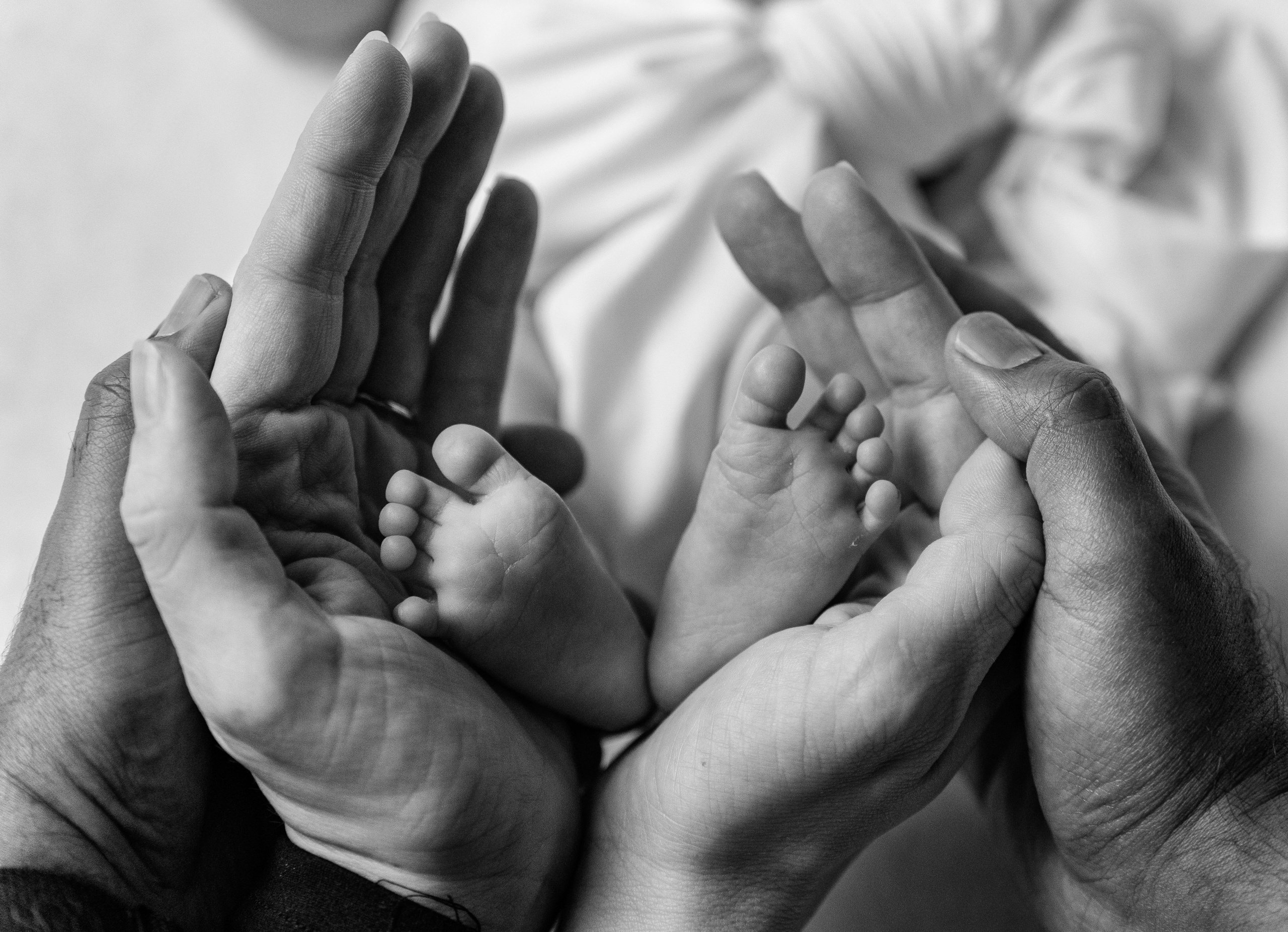 Newborn Photographer black&blonde