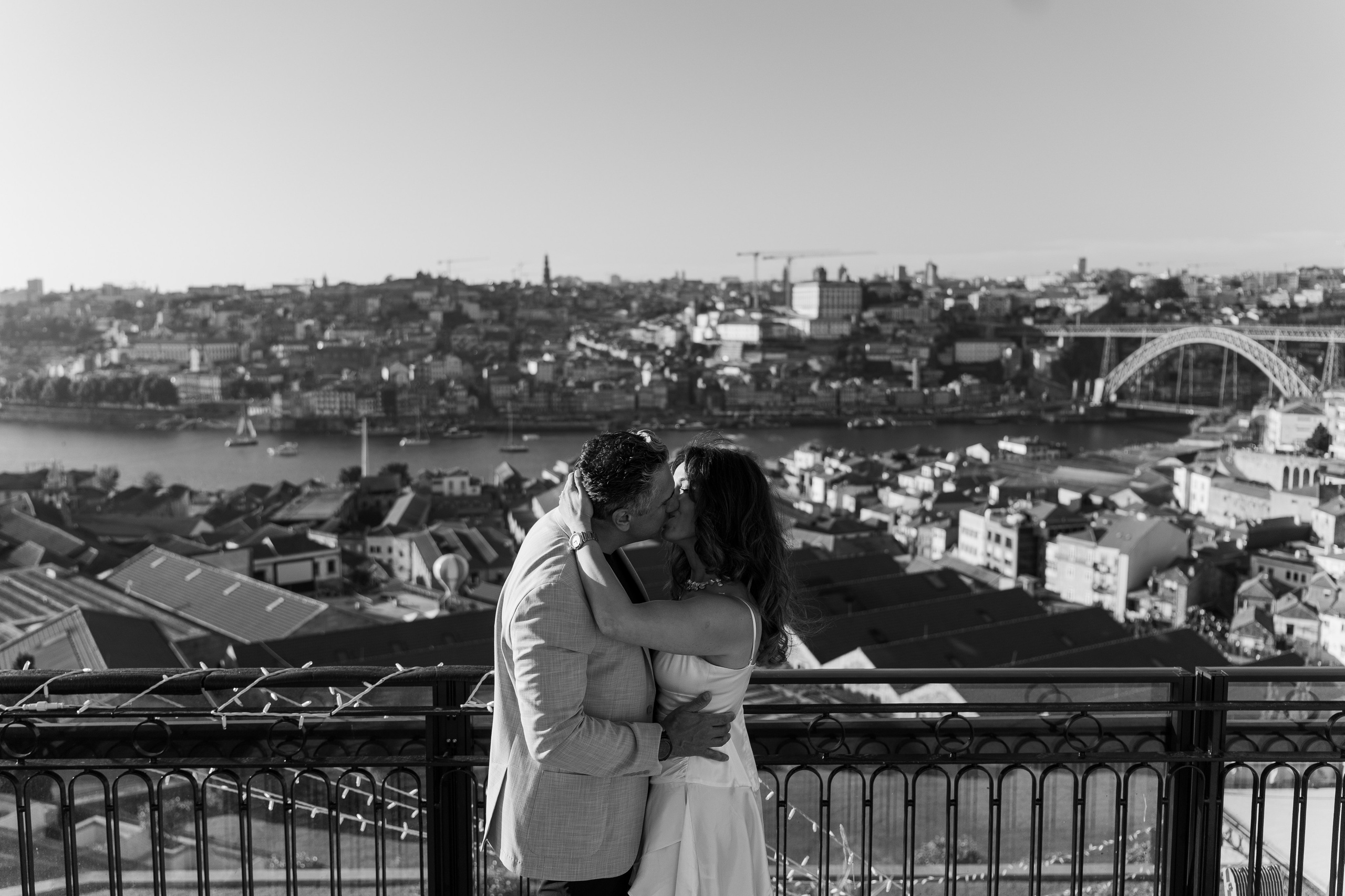 Wedding Proposal at Yeatman Hotel. Wedding and couple photographer in Porto