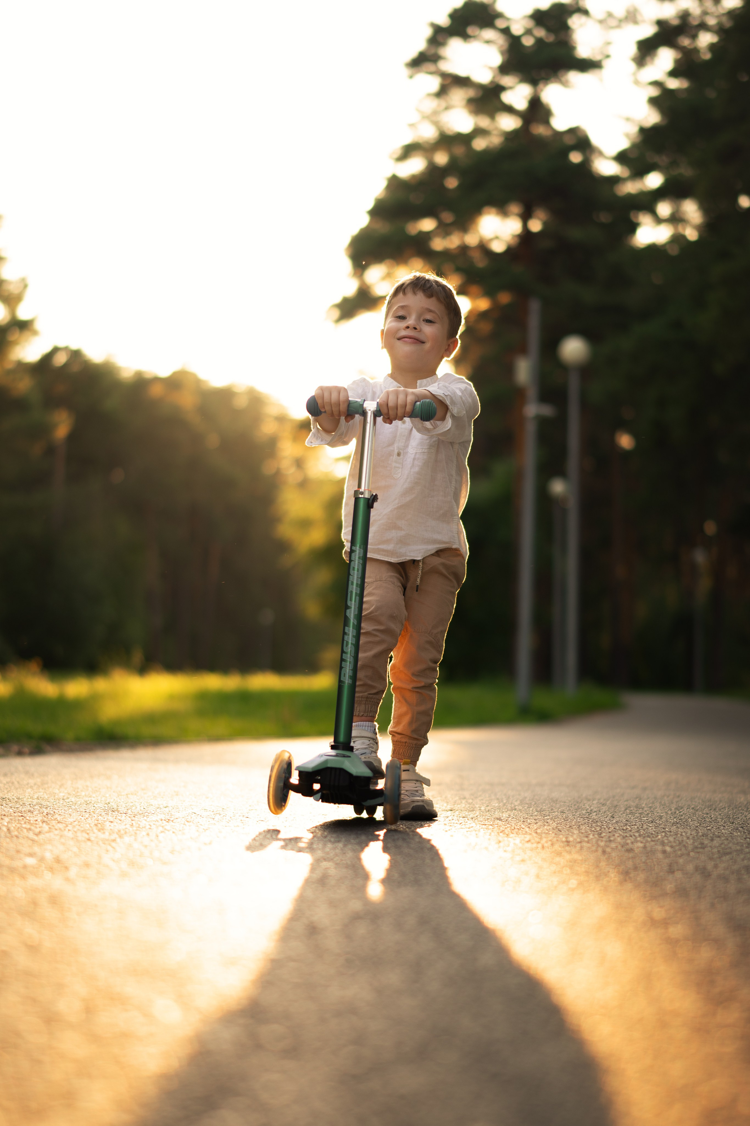 Kids Photoshoot in Abu Dhabi — Real Emotions & Genuine Moments. Mariia Safronova is your photographer in Abu Dhabi and Dubai