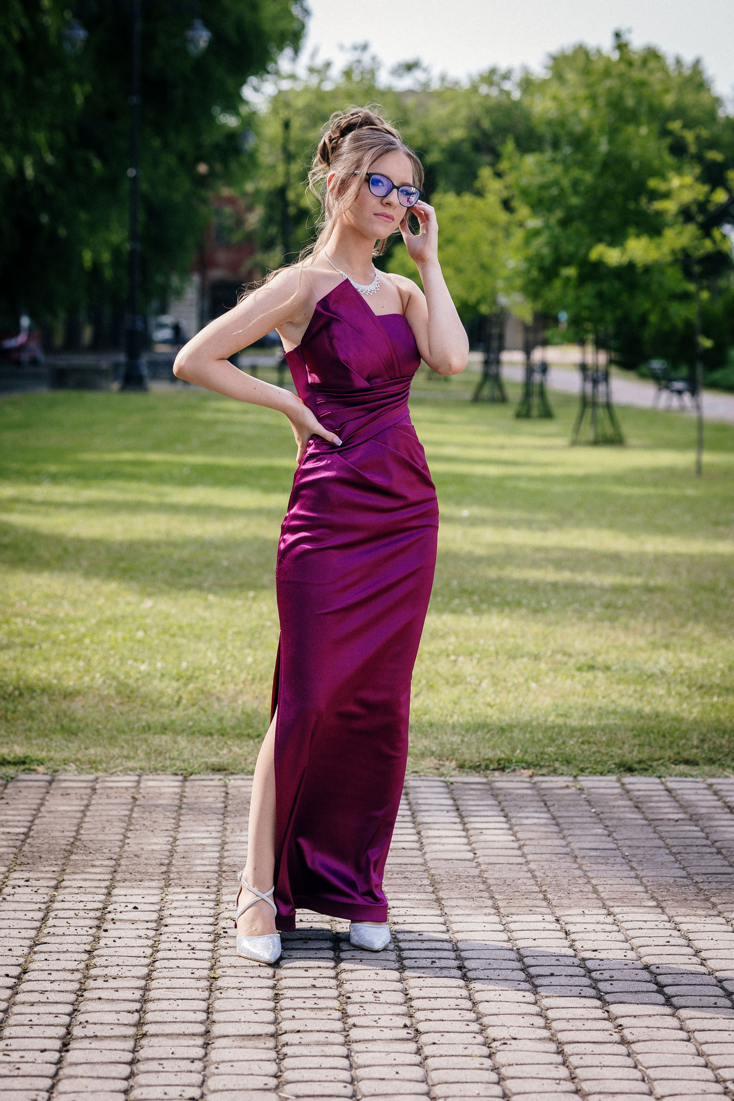 Matursko fotogafisanje Marina Liliom. Aleksandar Šećerov photographer and videographer in Subotica, Serbia