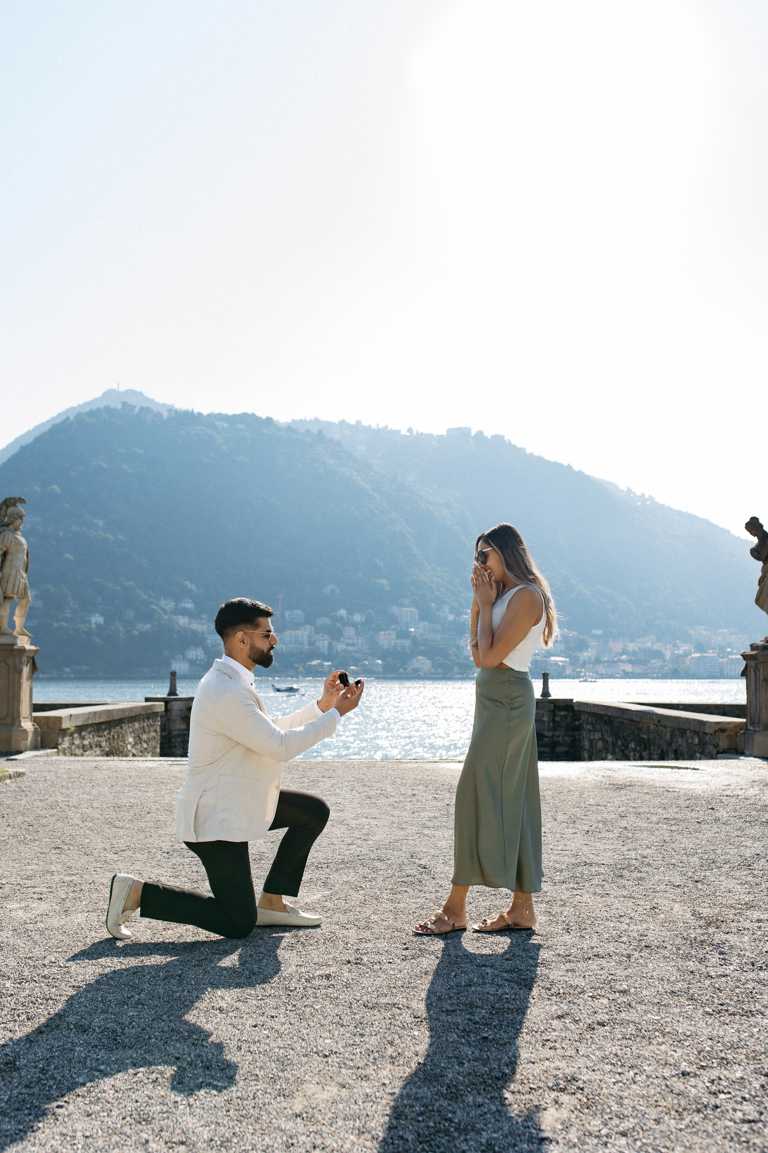 She said yes 💍. Wedding photographer in Italy