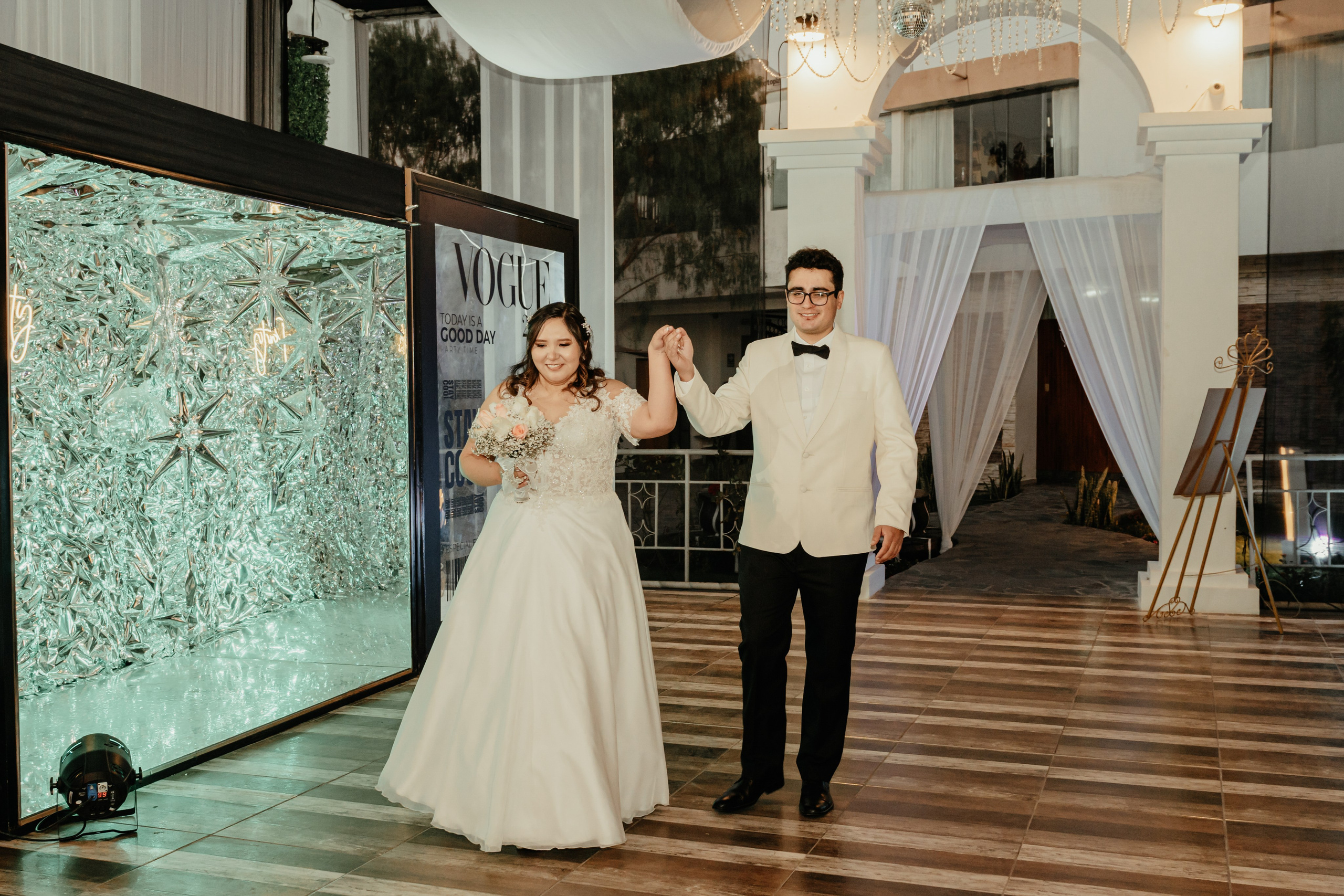 VANIA + LUIS BODA CIVIL. Studio KVTA | Fotografía y Video de Bodas en Arequipa