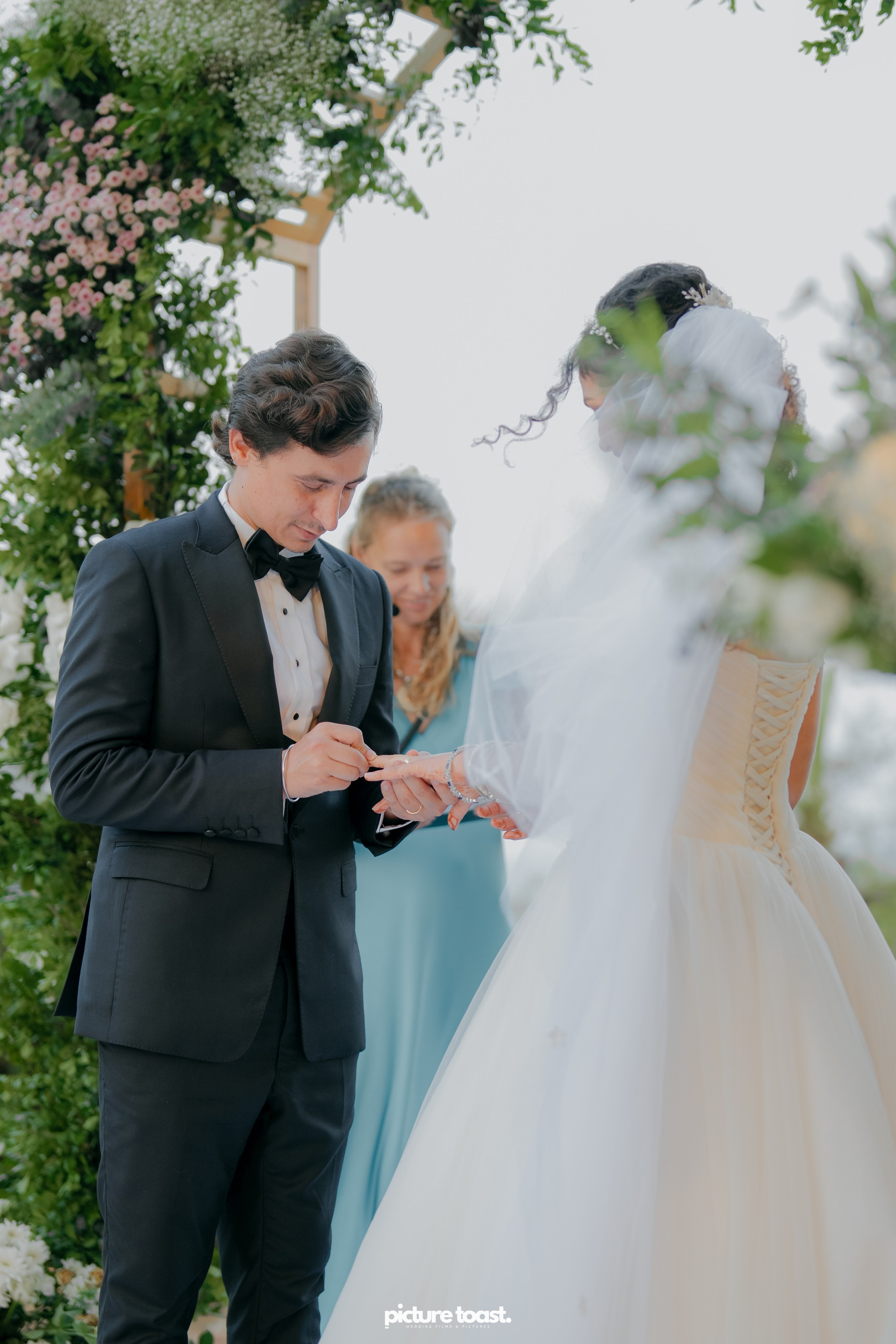 Ayesha & Adam’s English Wedding!. Fine art Wedding Photographers in India & Canada