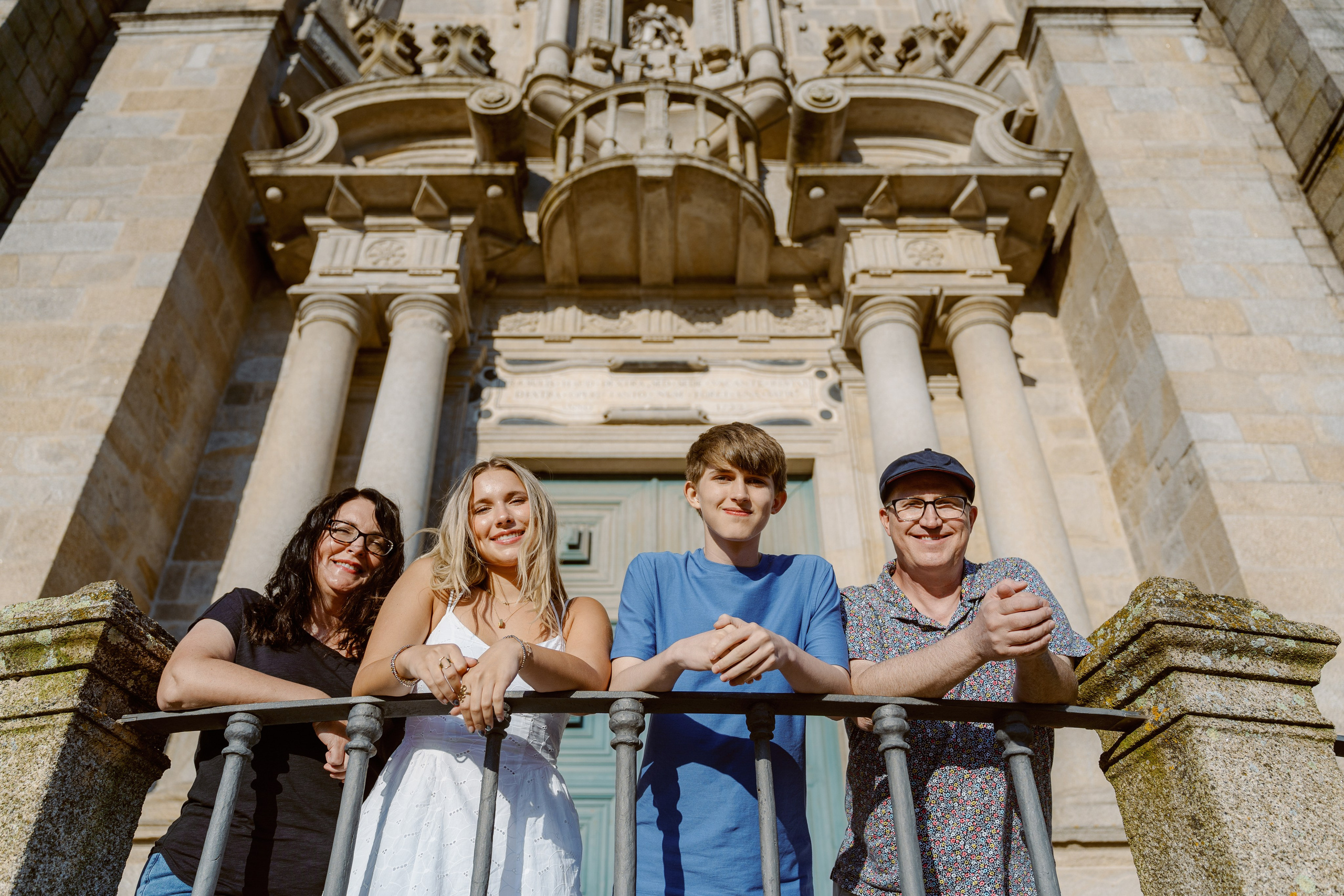 PHOTO SHOOT IN PORTO. Photographer in Portugal Polina Gotovaya