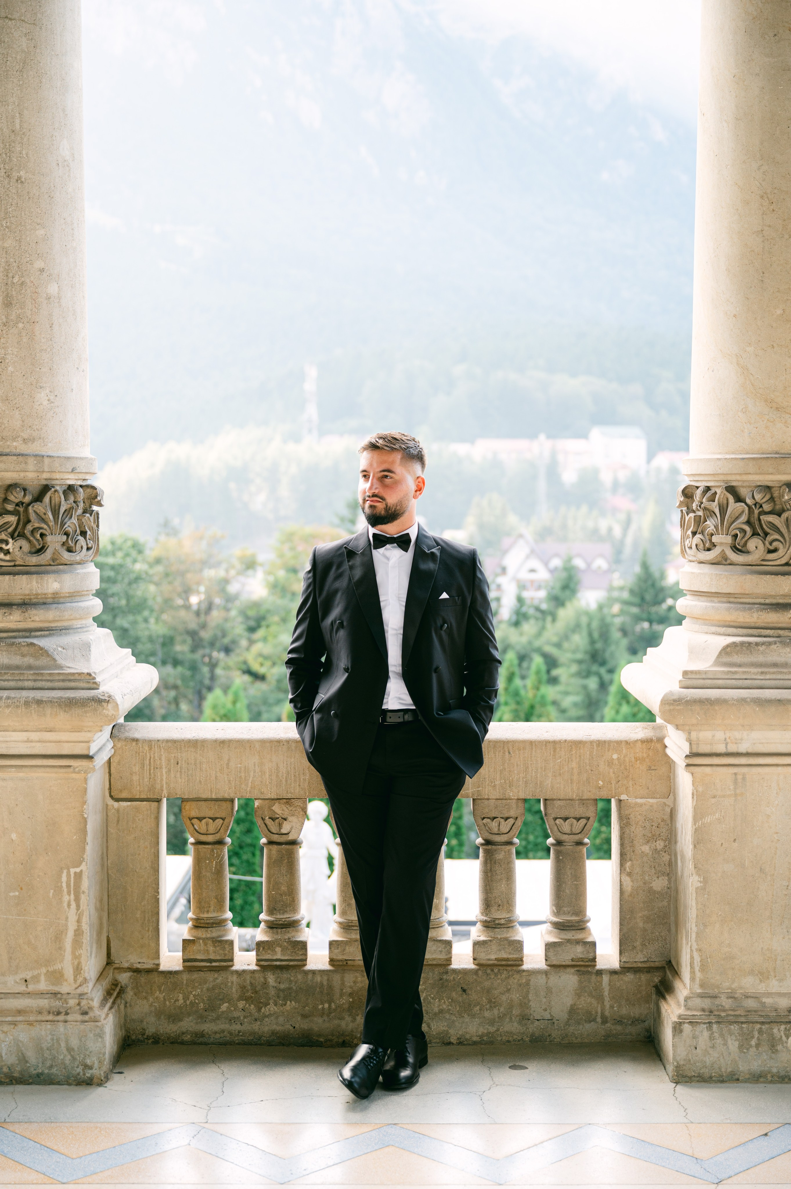 Sedinta foto trash the dress la castelul Cantacuzino