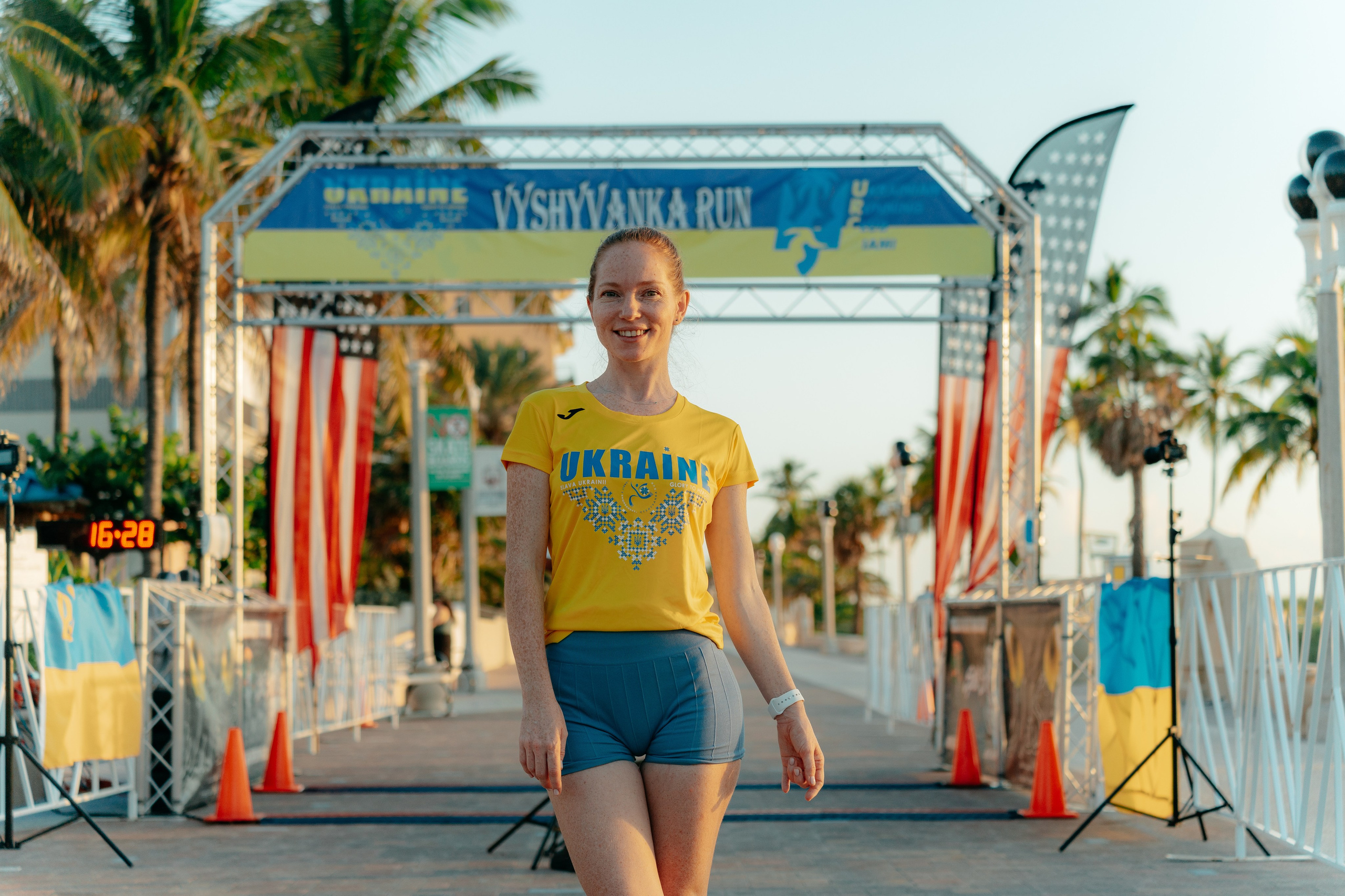 VYSHYVANKA RUN. ФОТОГРАФ ФЛОРИДА МАЙАМИ
