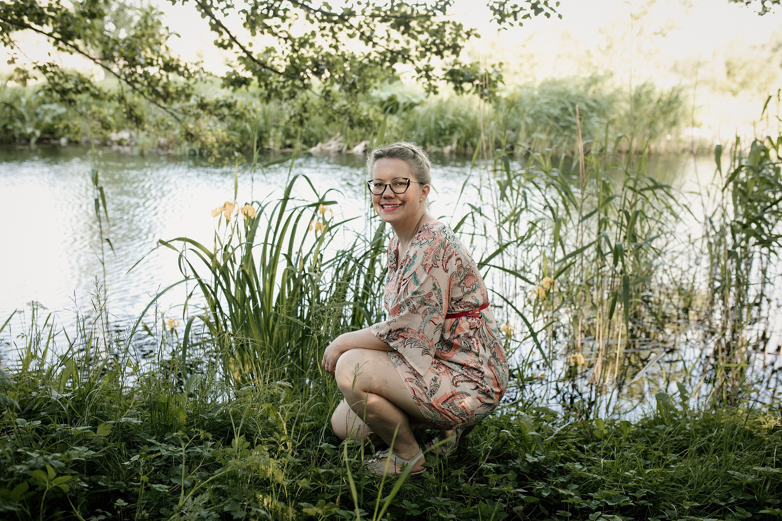 Kamila - łąki przy faktorii w Pruszczu Gdańskim. Fotograf ślubny i rodzinny - Kaszuby, Trójmiasto
