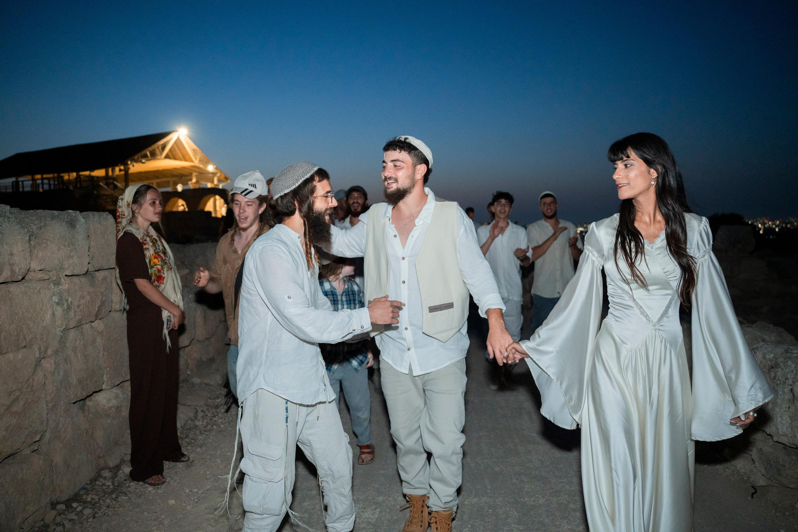 עדן ושלהבת. יוסף מזרחי צילום חתונה, ברית וזוגיות. צלם מקצועי שאוהב להוציא אתכם הכי יפים ברגעים הכי מרגשים