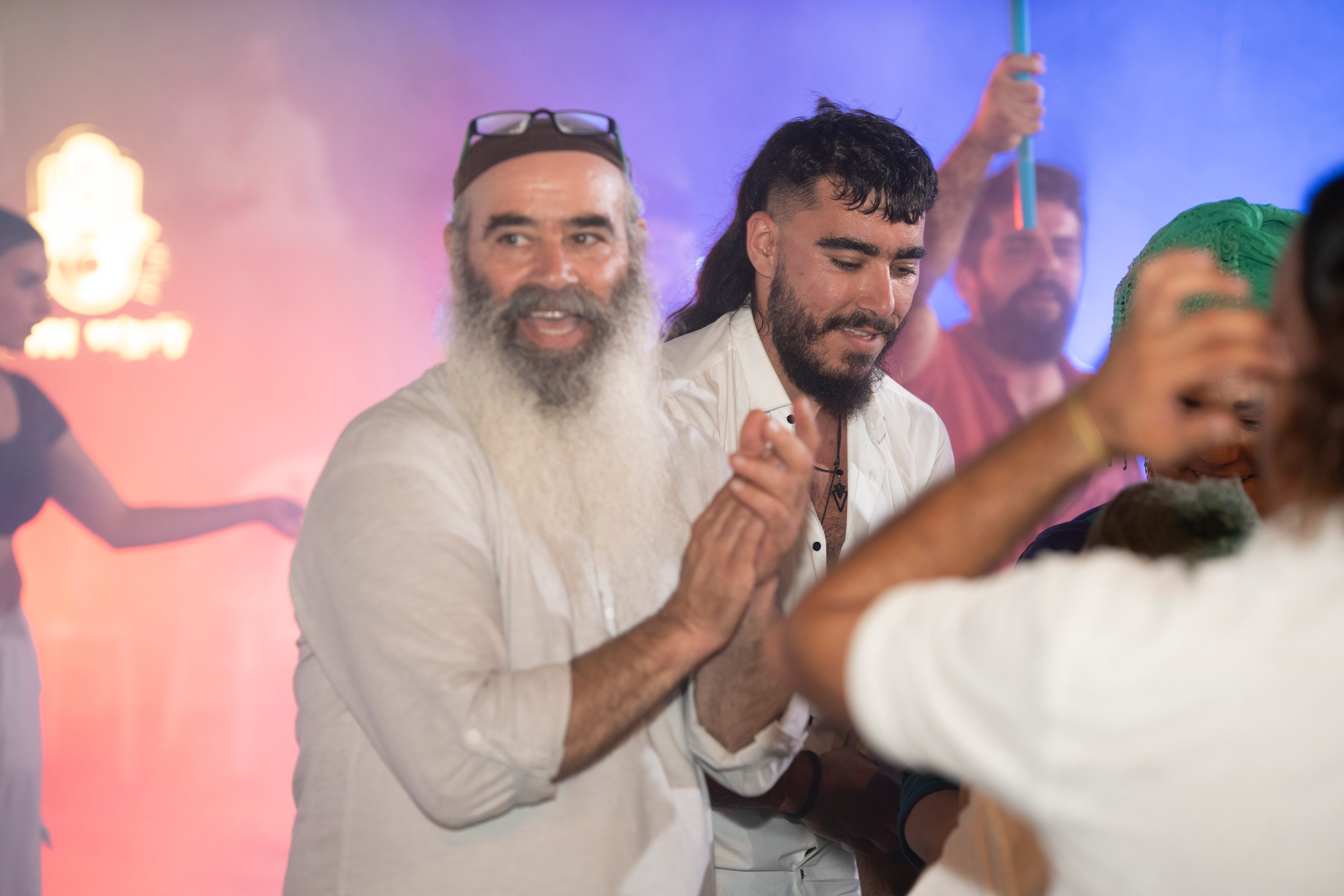 אביה ואחיה. יוסף מזרחי צילום חתונה, ברית וזוגיות. צלם מקצועי שאוהב להוציא אתכם הכי יפים ברגעים הכי מרגשים