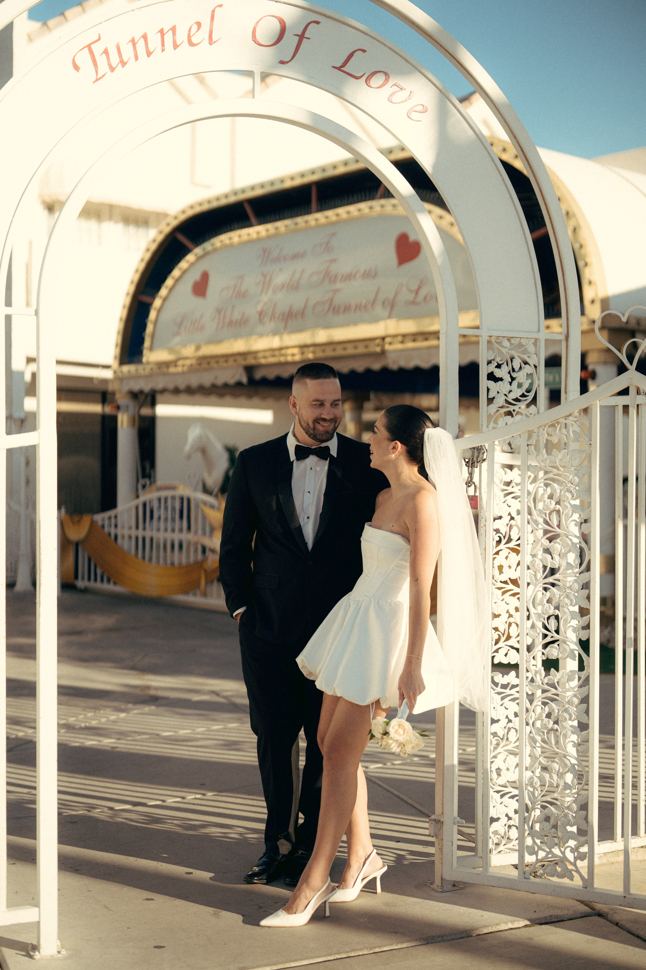 Alex&Danny. Wedding & elopement photographer Viktoriya Kravtsov. Las Vegas